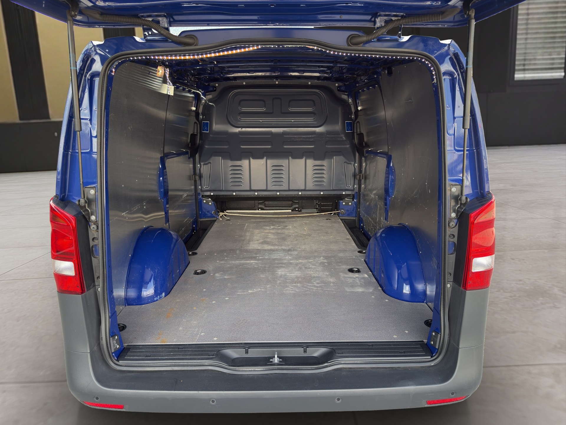 MERCEDES-BENZ Vito 119 Kaw. L 2.2 CDI BlueT 4matic-image-12