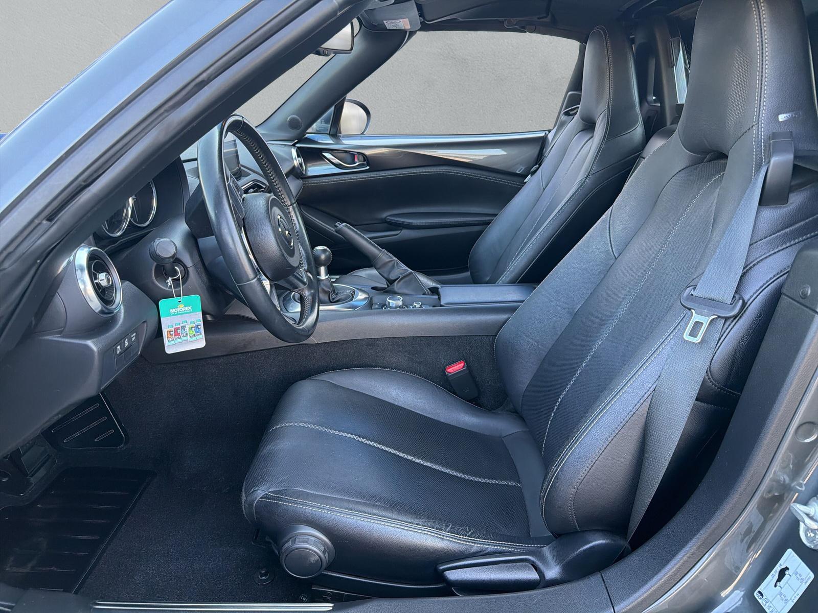 MAZDA MX-5 RF 2.0 Revolution (CH)-image-11