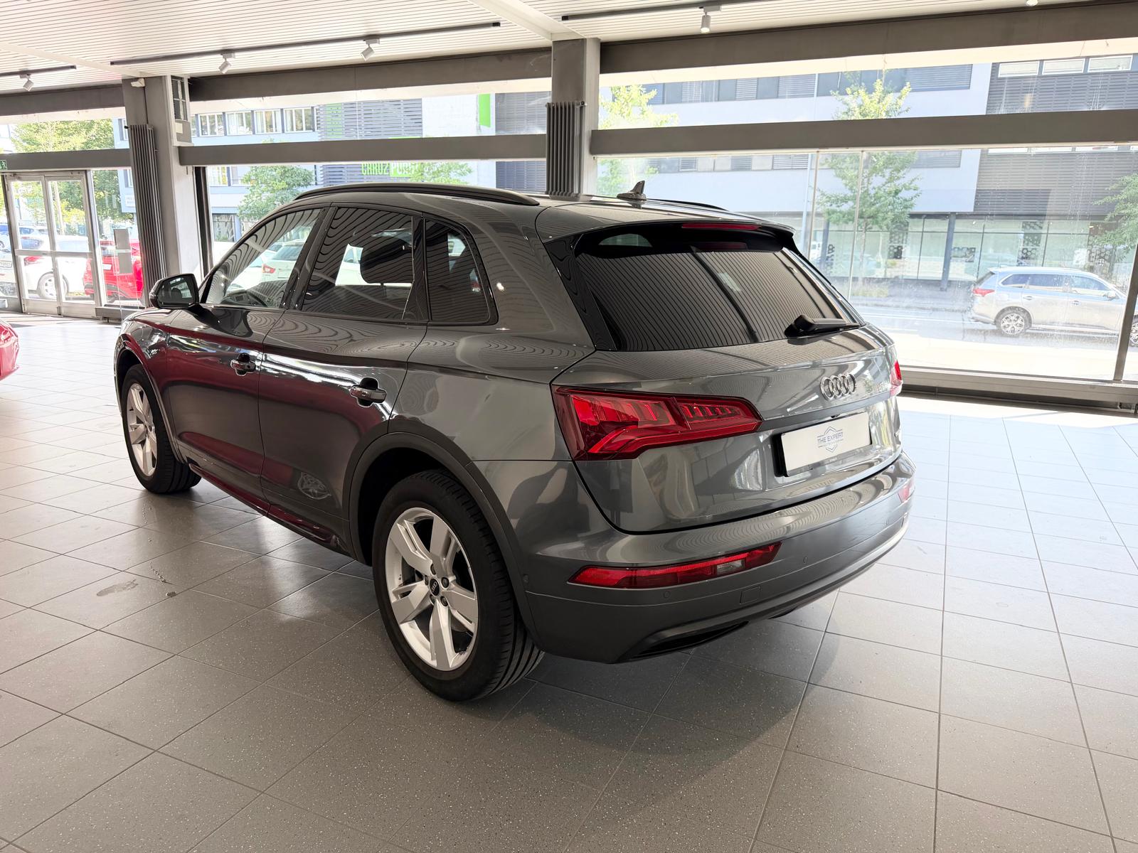 AUDI Q5 40 TDI sport quattro S-tronic-image-3