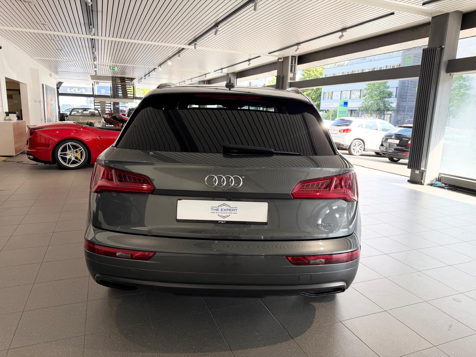 AUDI Q5 40 TDI sport quattro S-tronic-image-4