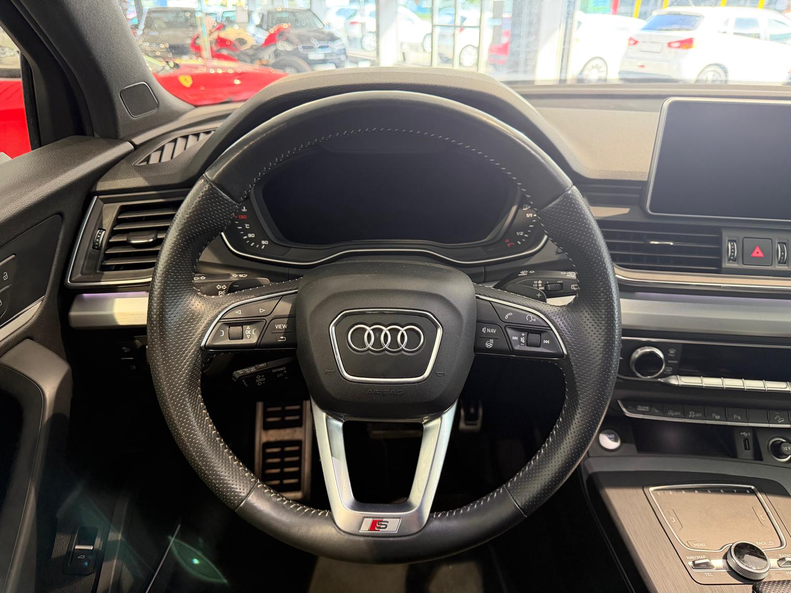 AUDI Q5 40 TDI sport quattro S-tronic-image-7