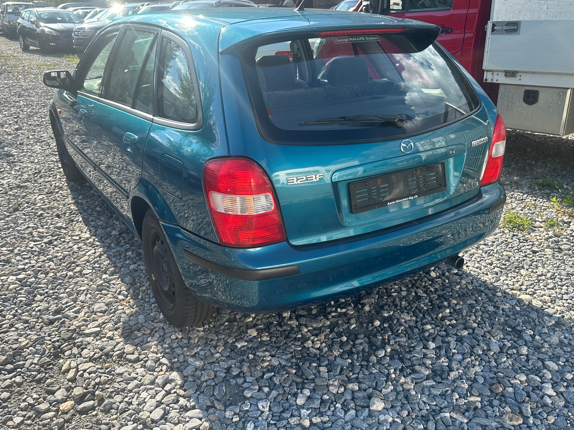 MAZDA 323 F 1.8i-16V-image-10