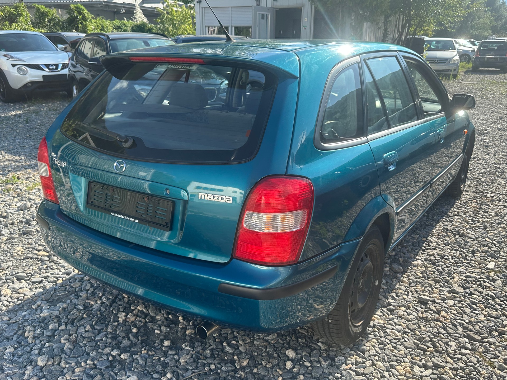 MAZDA 323 F 1.8i-16V-image-9