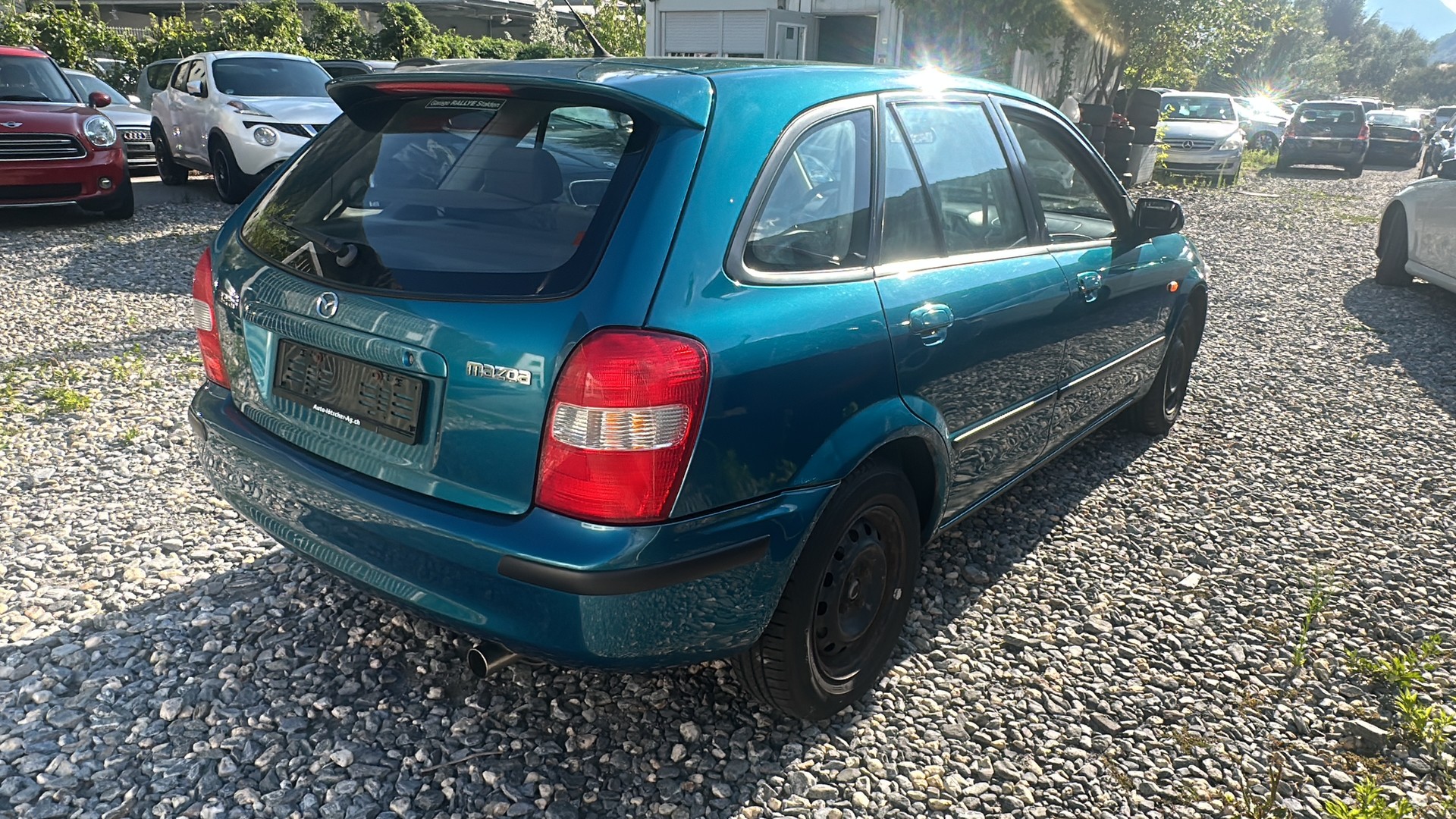 MAZDA 323 F 1.8i-16V-image-2