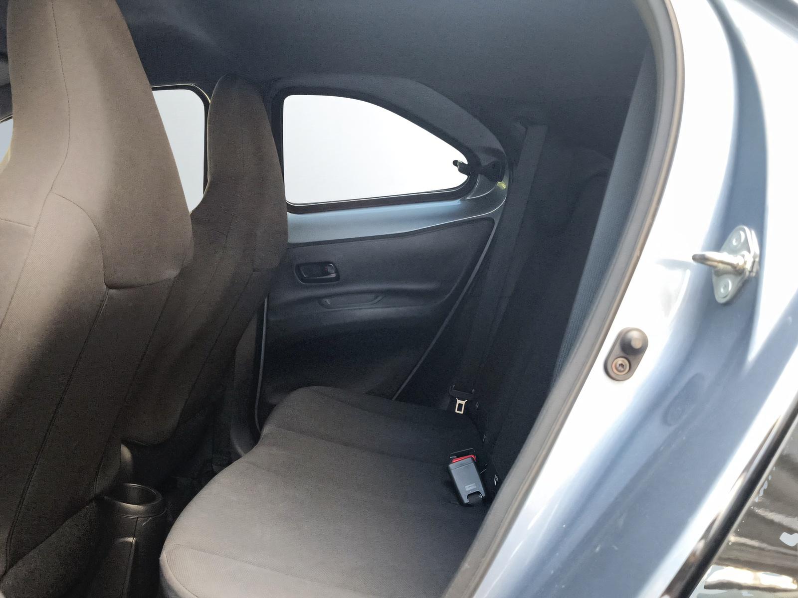 TOYOTA Aygo X 1.0 VVT-i Trend-image-10