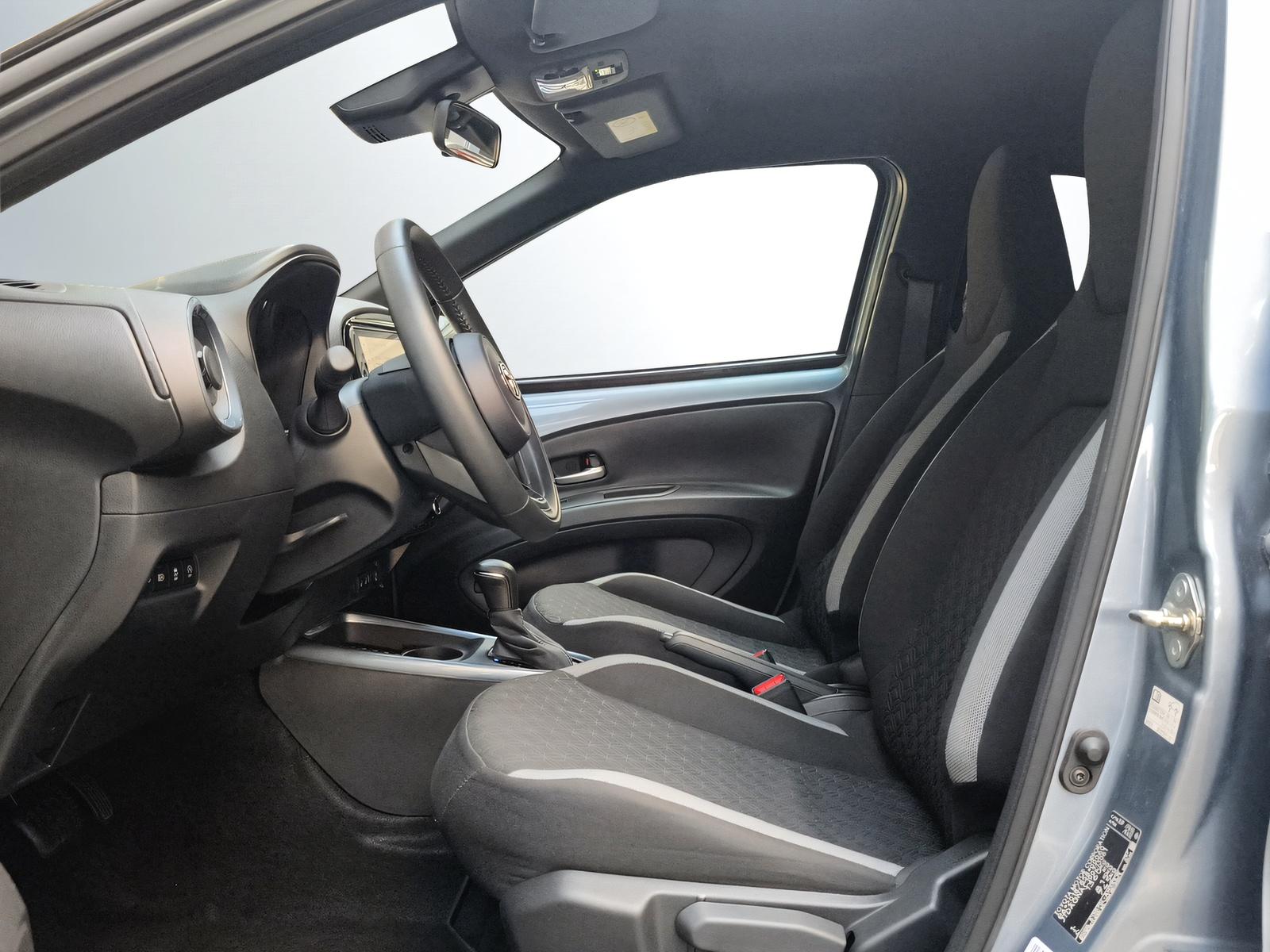 TOYOTA Aygo X 1.0 VVT-i Trend-image-3