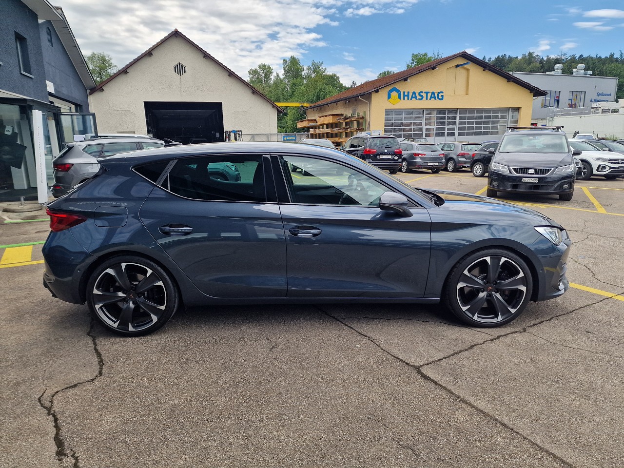 CUPRA LEON VZ 2.0 TSI DSG-image-6