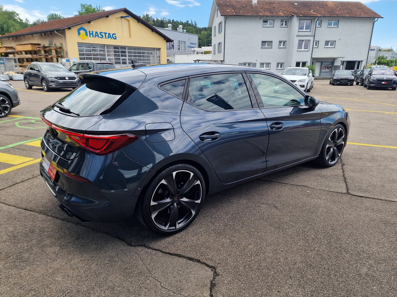 CUPRA LEON VZ 2.0 TSI DSG-image-5