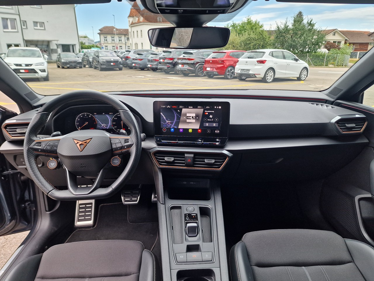 CUPRA LEON VZ 2.0 TSI DSG-image-12