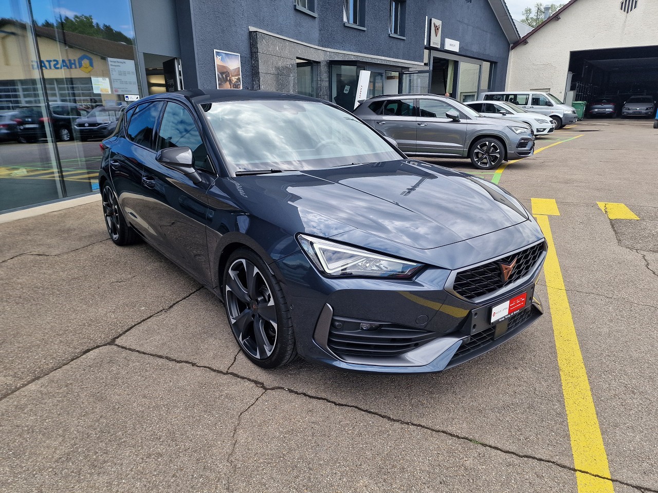 CUPRA LEON VZ 2.0 TSI DSG-image-7