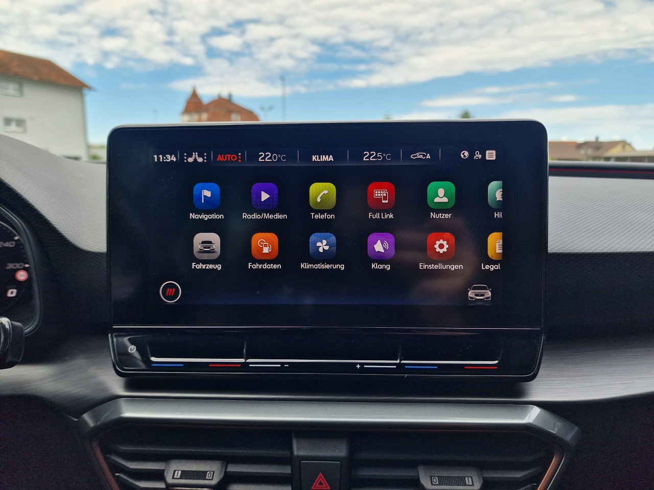 CUPRA LEON VZ 2.0 TSI DSG-image-19