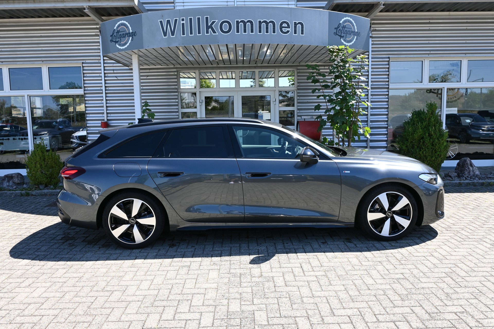 AUDI A5 Avant 40 TFSI S Line Plus S tronic 204PS + Werksgarantie 07.2027-image-5