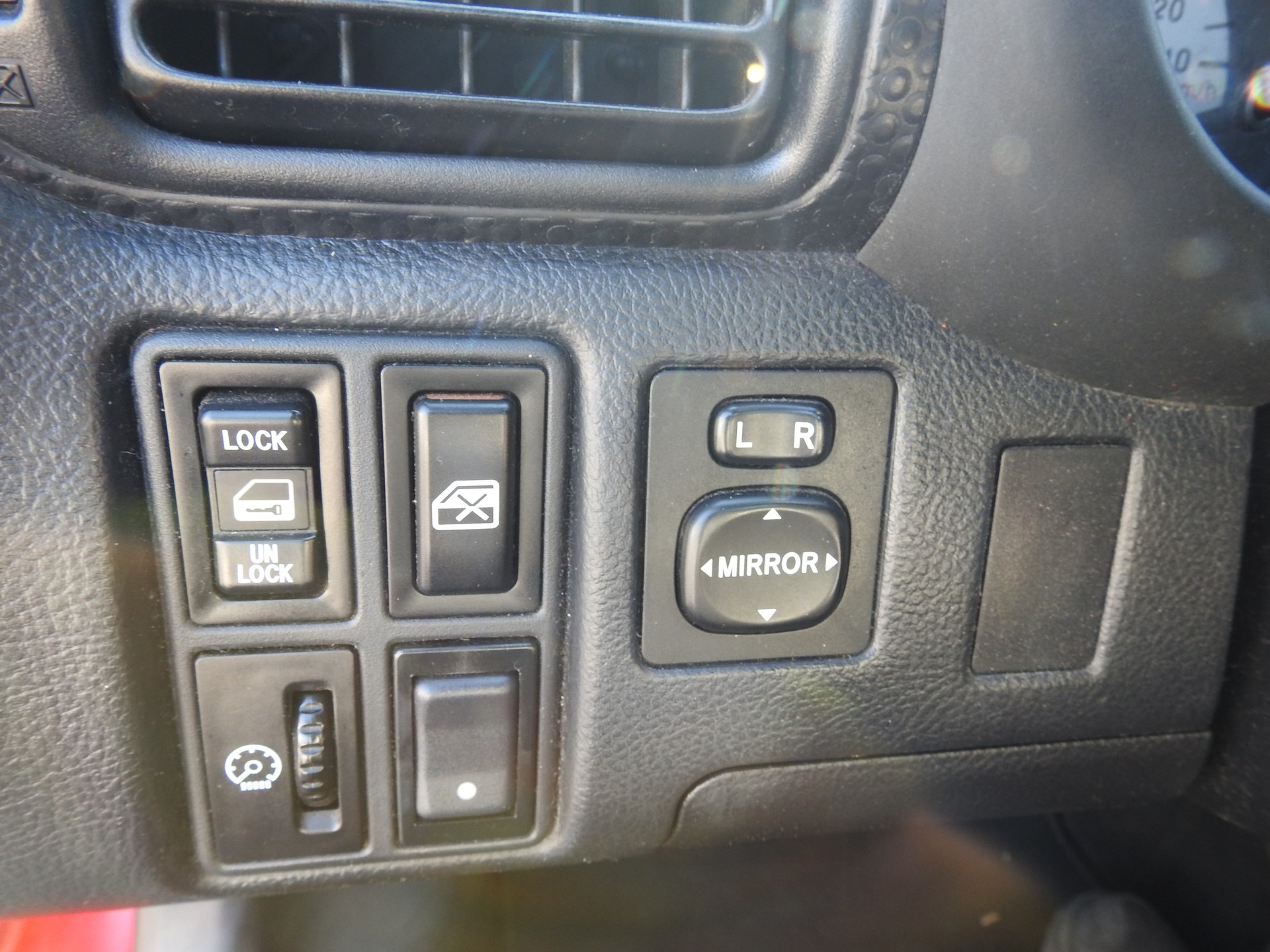 TOYOTA MR2 1.8 VVT-i-image-19
