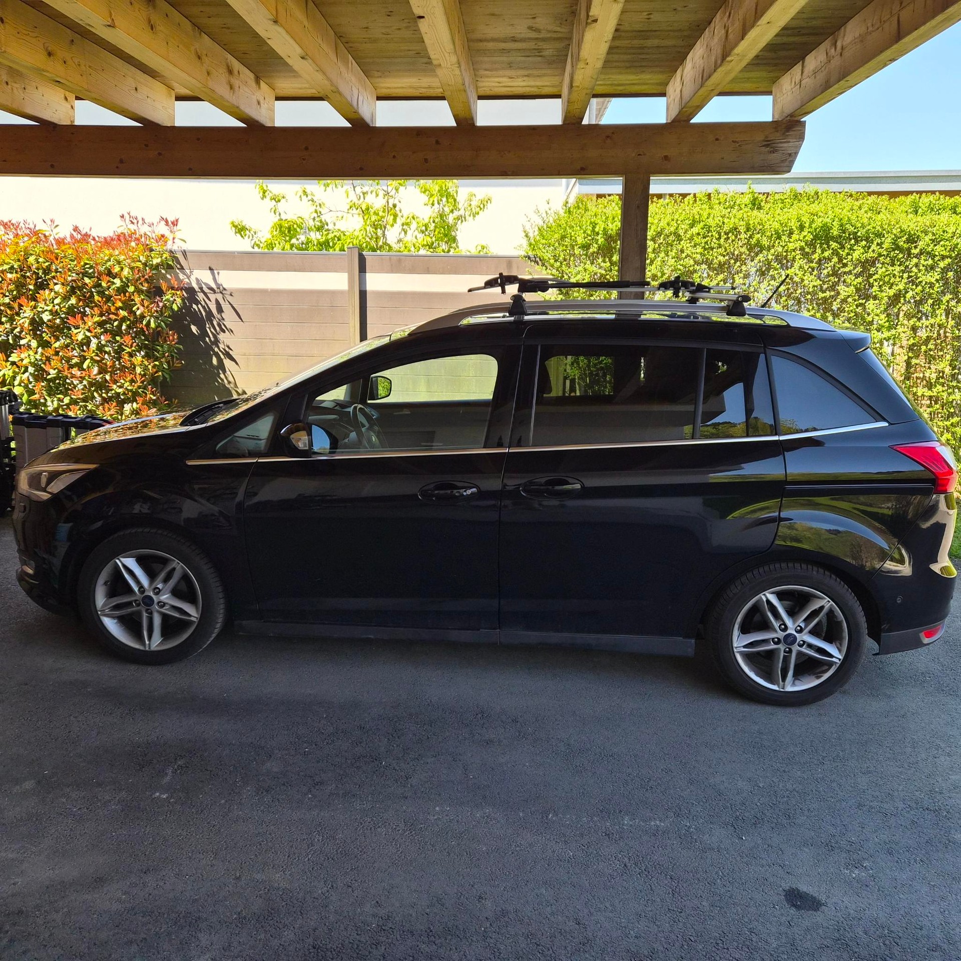 FORD 1.0i EcoB 125 Titanium S/S-image-1