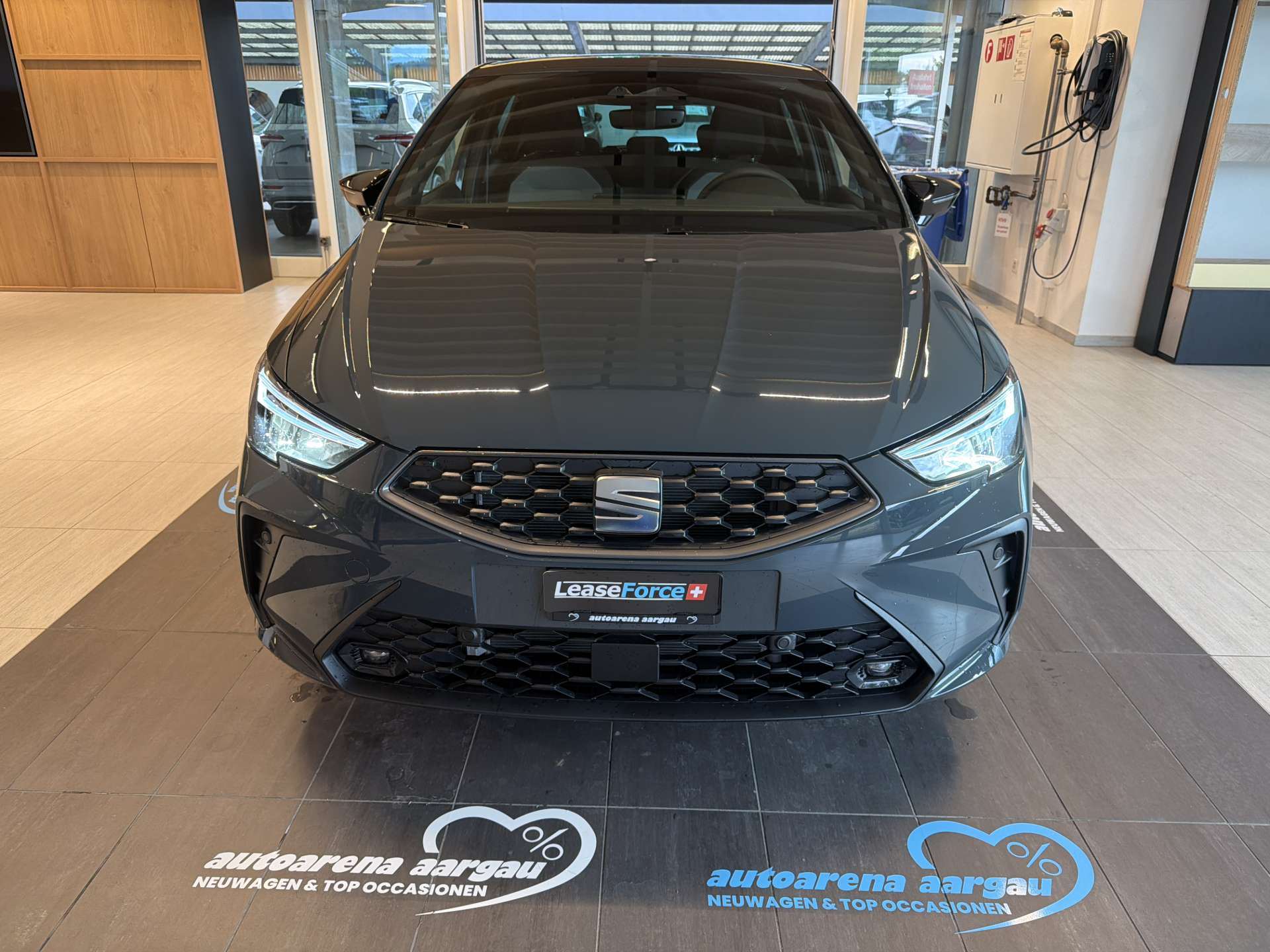 SEAT Ibiza 1.0 EcoTSi FR DSG-Automat-image-9