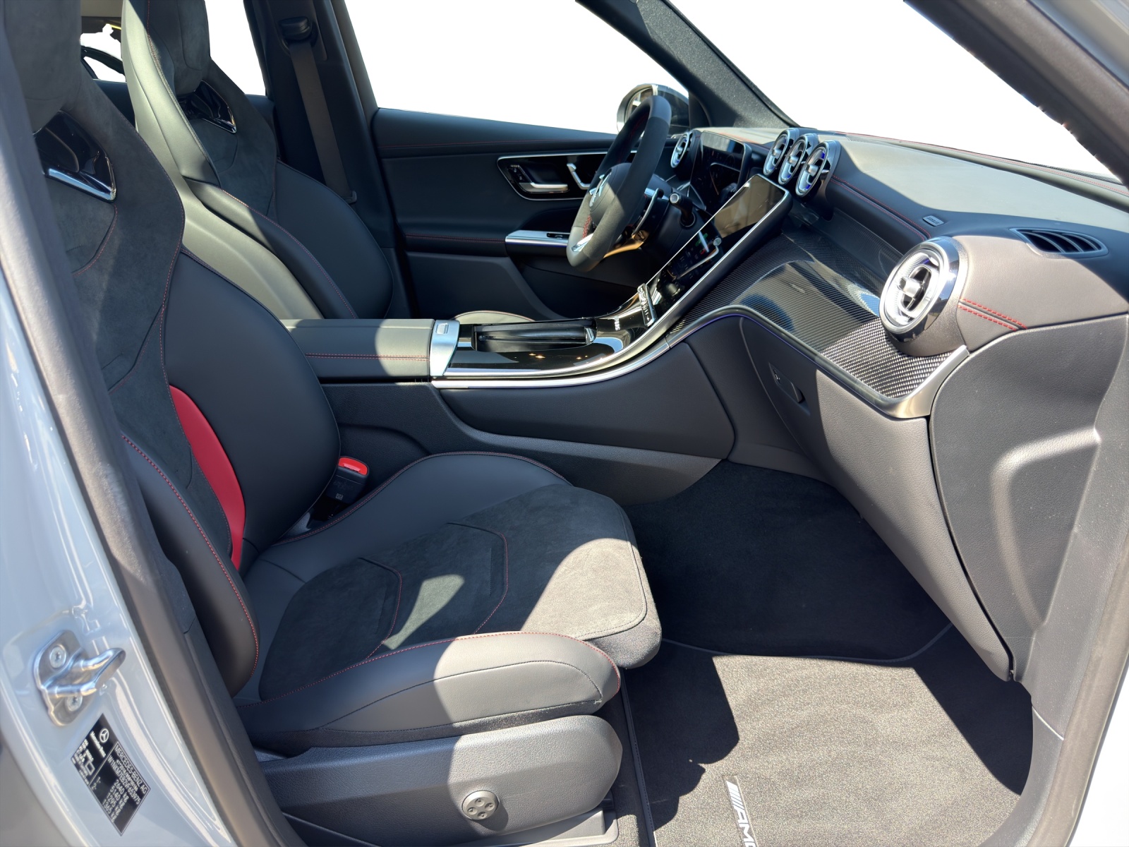 MERCEDES-BENZ GLC 53 AMG 4Matic+ 9G-Tronic-image-12