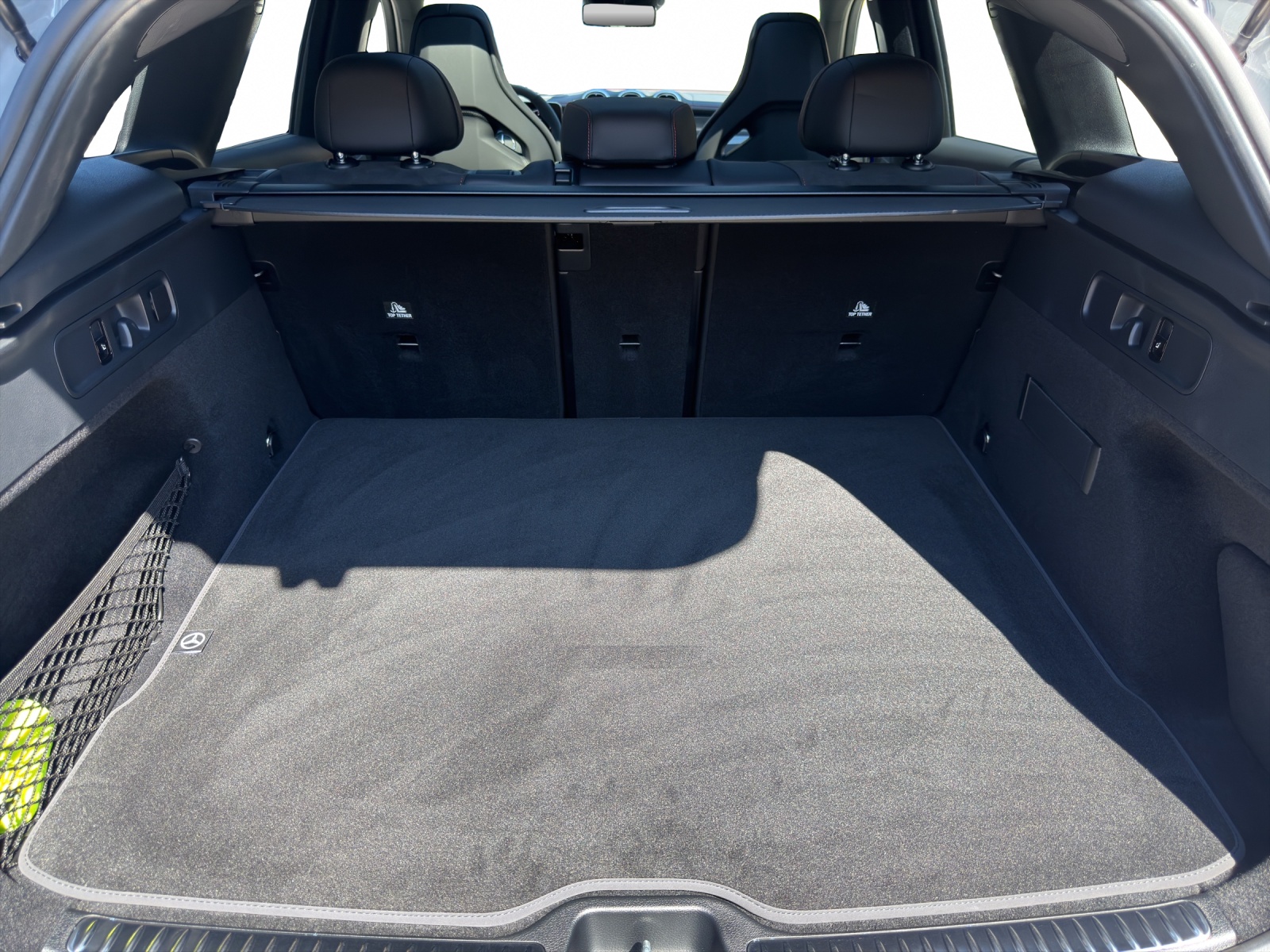 MERCEDES-BENZ GLC 53 AMG 4Matic+ 9G-Tronic-image-18