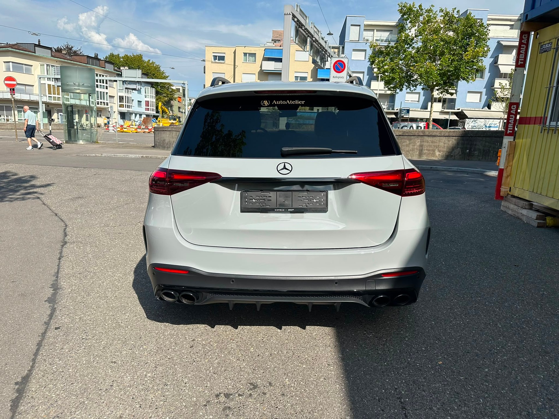 MERCEDES-BENZ GLE 53 AMG 4Matic+ 9G-Speedshift-showroom-element-3