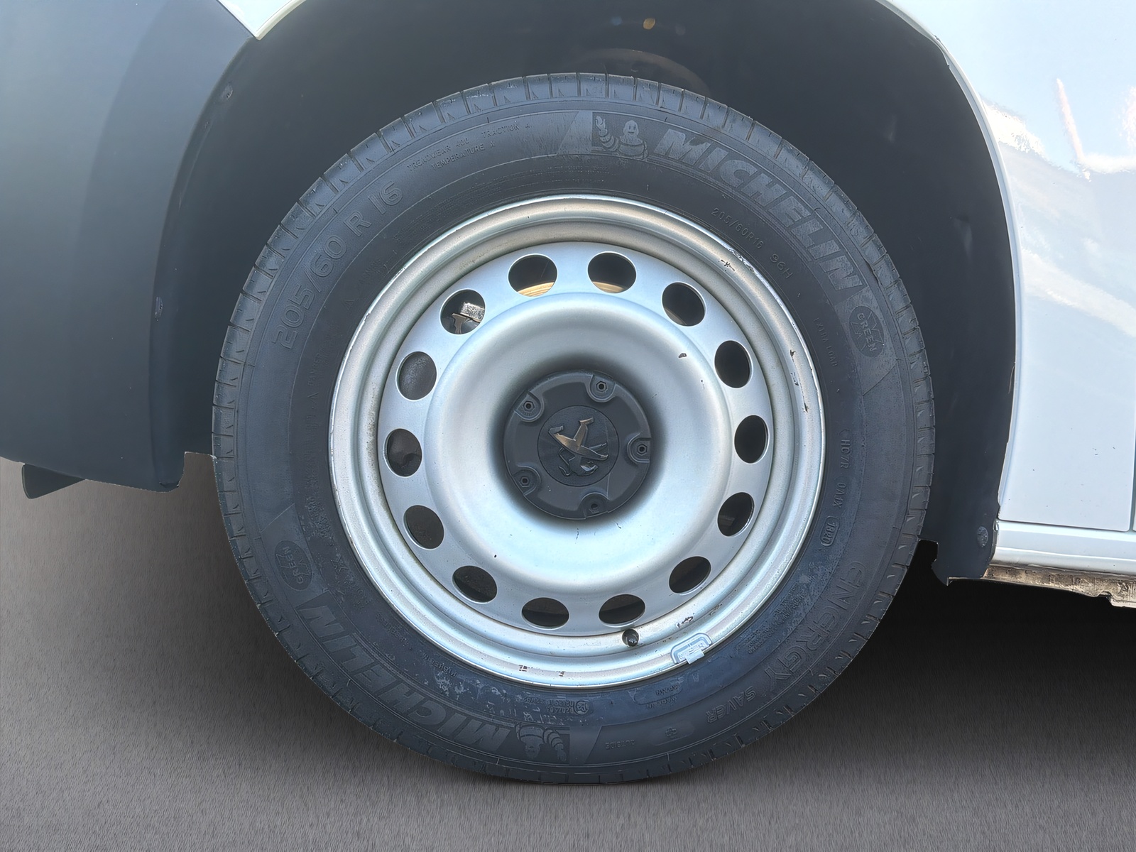 PEUGEOT Partner Kaw. 1000 Standard 1.5 BlueHDI 130 Asphalt S/S-image-17