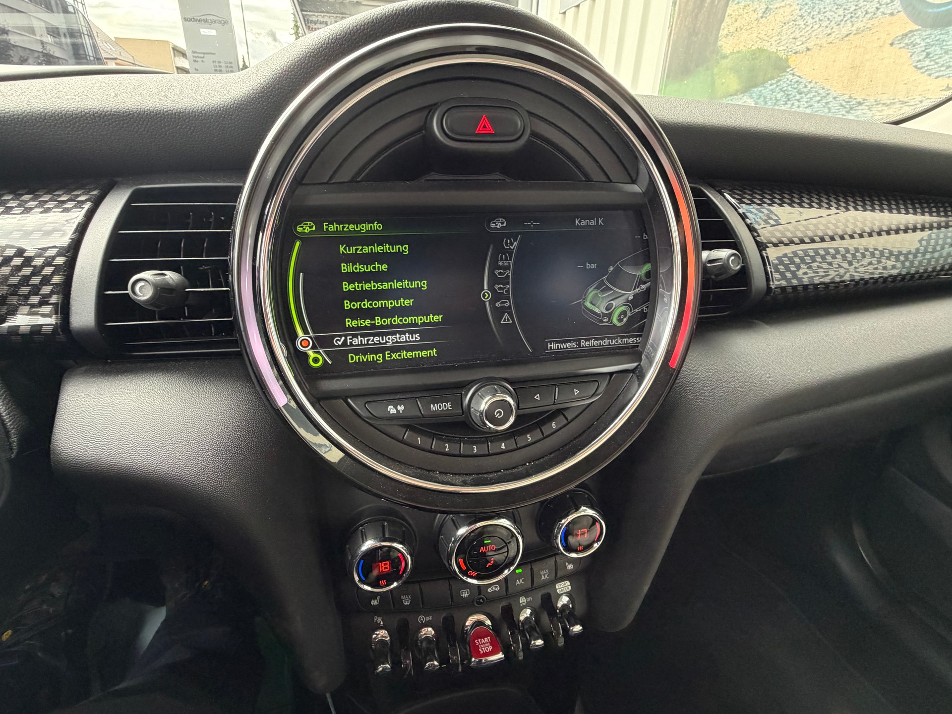 MINI Cooper S Steptronic-image-13