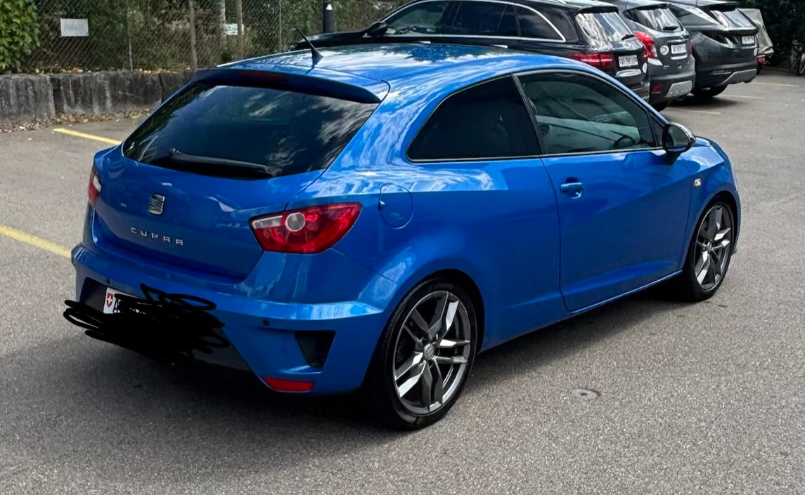 SEAT 1.4 TSI 180 Cupra DSG-image-1