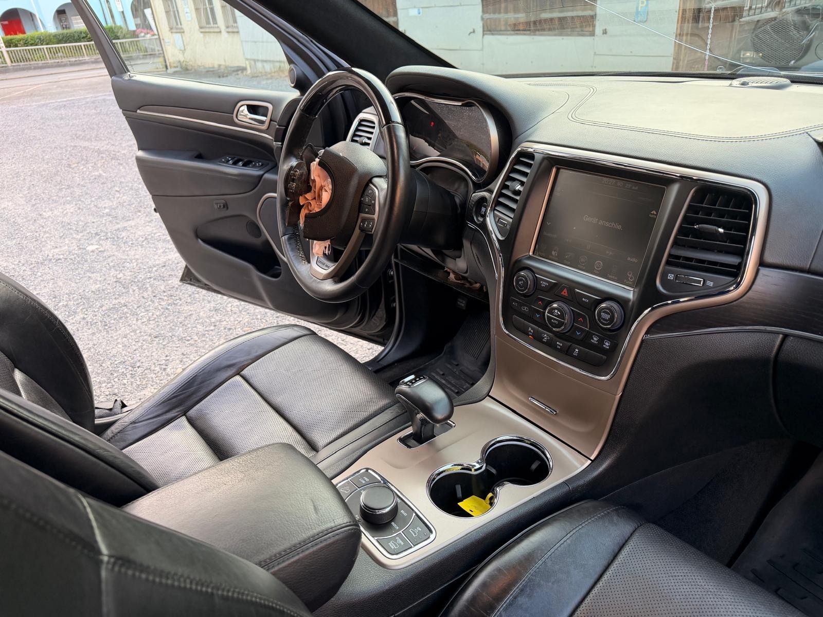 JEEP Grand Cherokee 3.0 CRD Summit Automatic-image-10