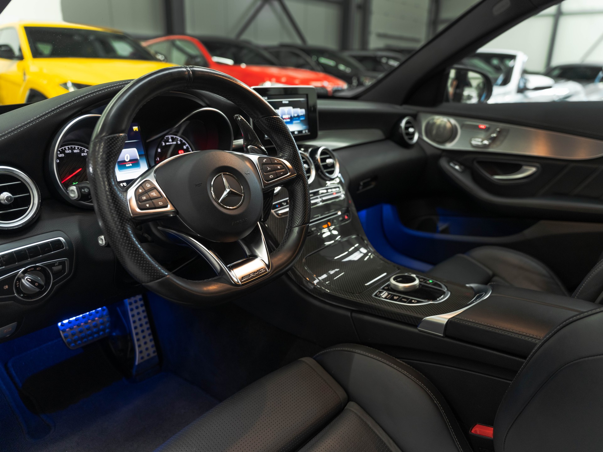 MERCEDES-BENZ C 63 AMG Speedshift-image-7