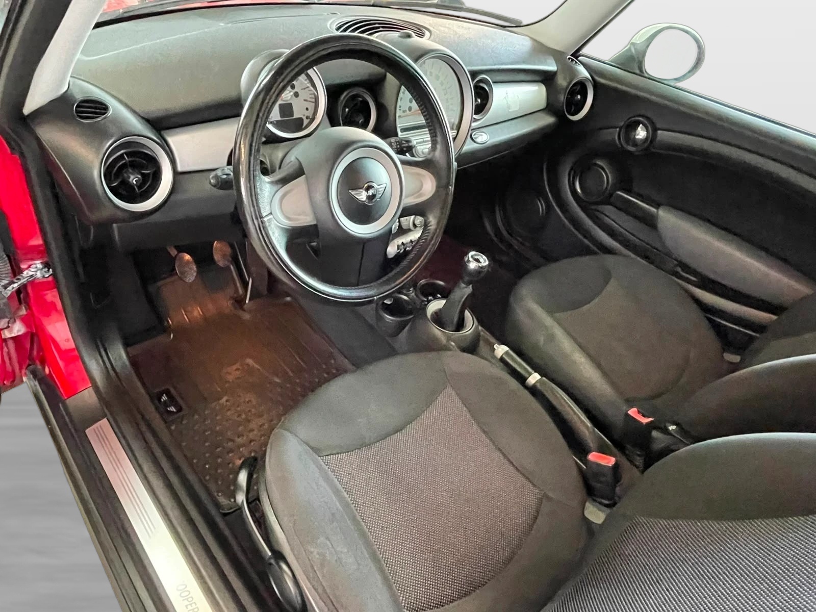 MINI Cooper-image-7