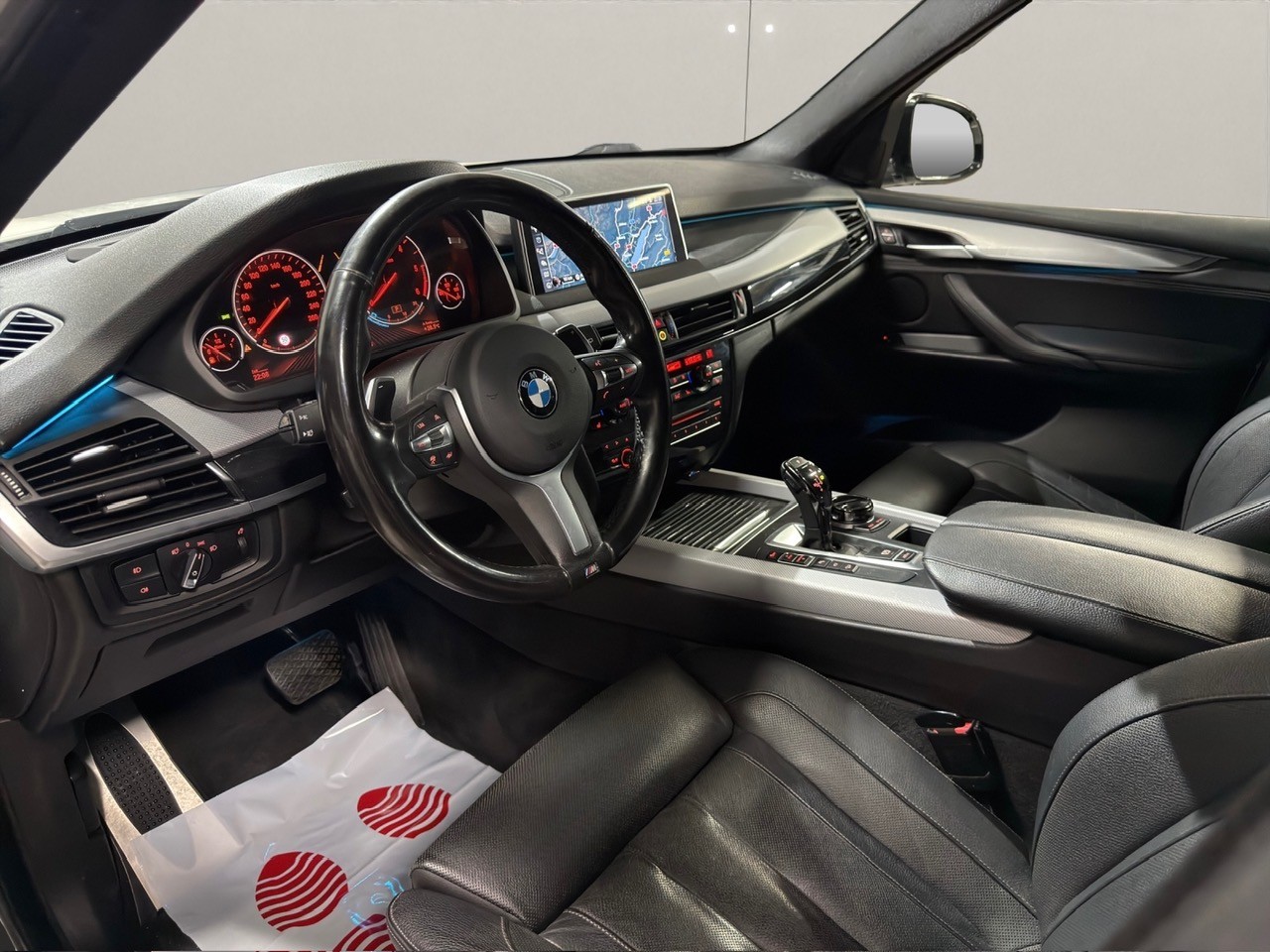 BMW X5 xDrive 25d Steptronic M-Sport-image-8
