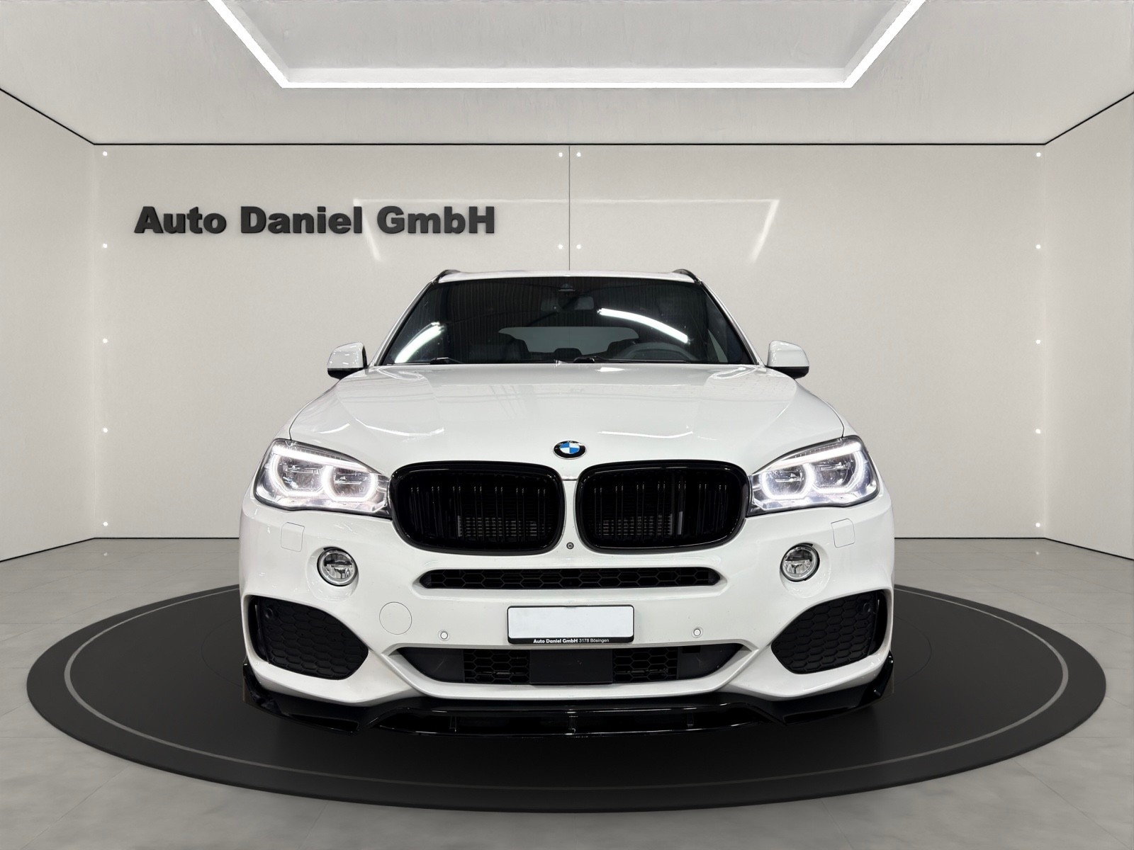 BMW X5 xDrive 25d Steptronic M-Sport-image-1