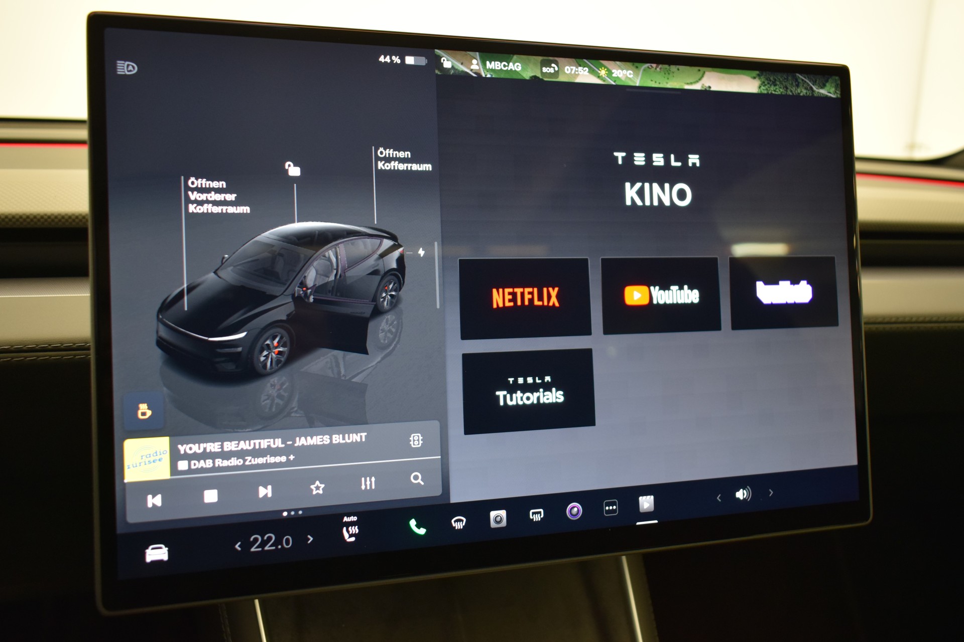 TESLA Model Y Performance AWD 626PS, Neuwagen, CH Typenschein "diamond black"-image-23