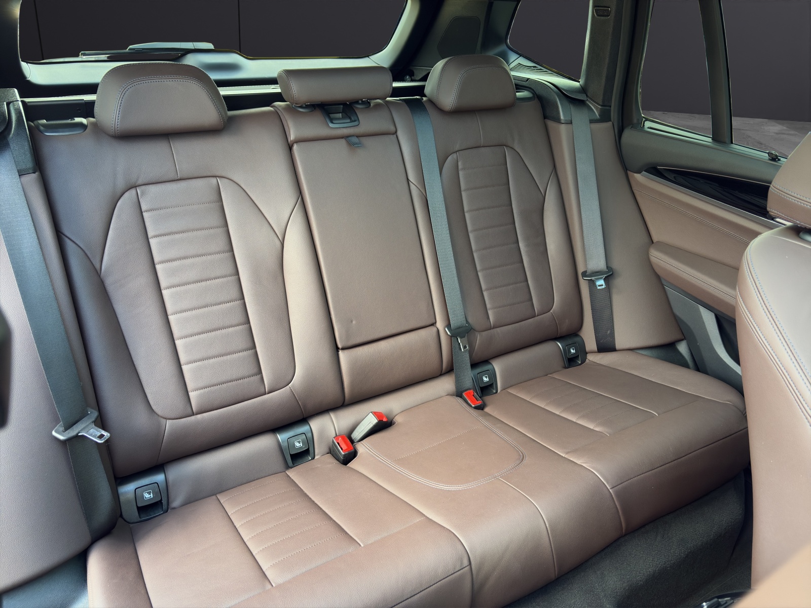 BMW X3 xDrive30i-image-9