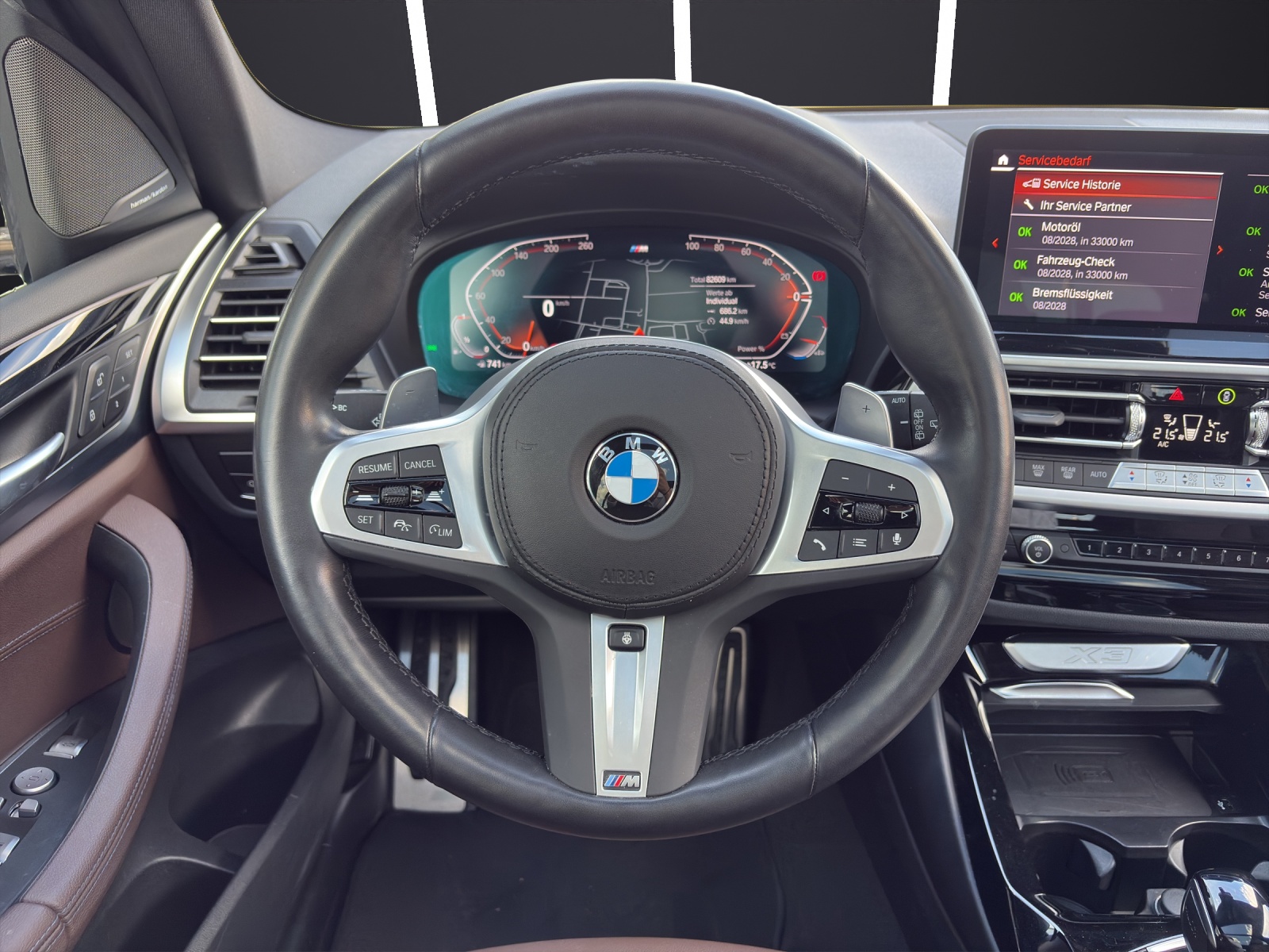BMW X3 xDrive30i-image-12