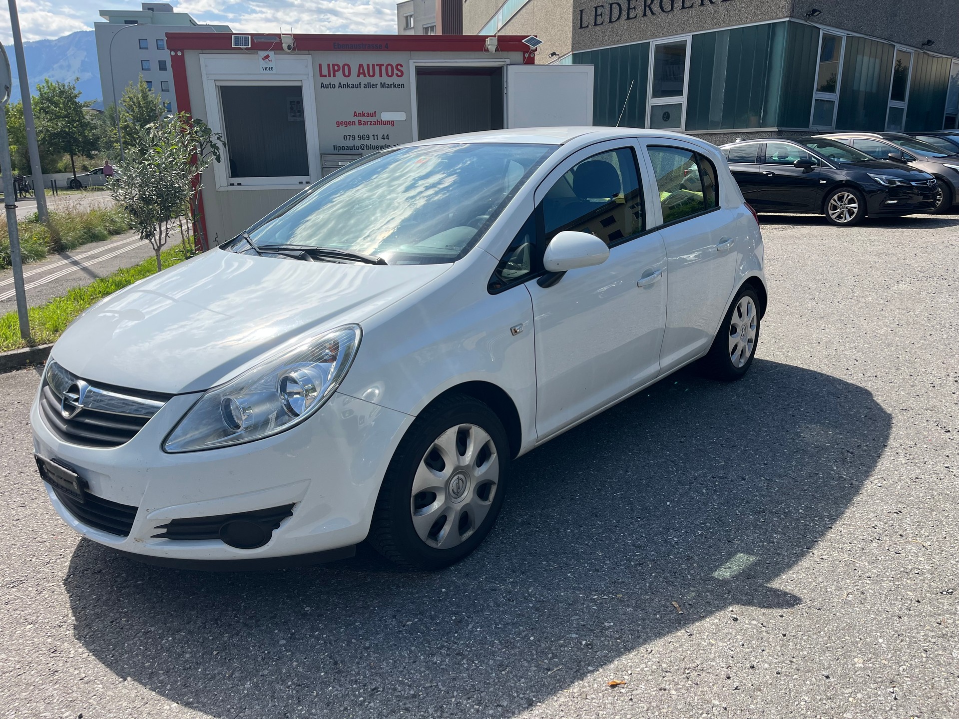 OPEL Corsa 1.2 TP-image-1