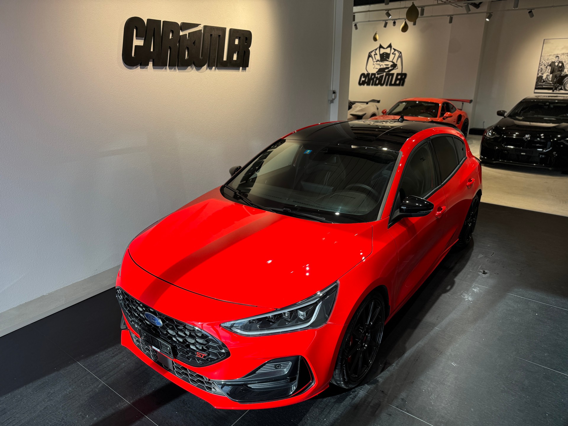 FORD Focus 2.3 ST X TRACK PACK - RACE RED 🚀 🏎️-image-4