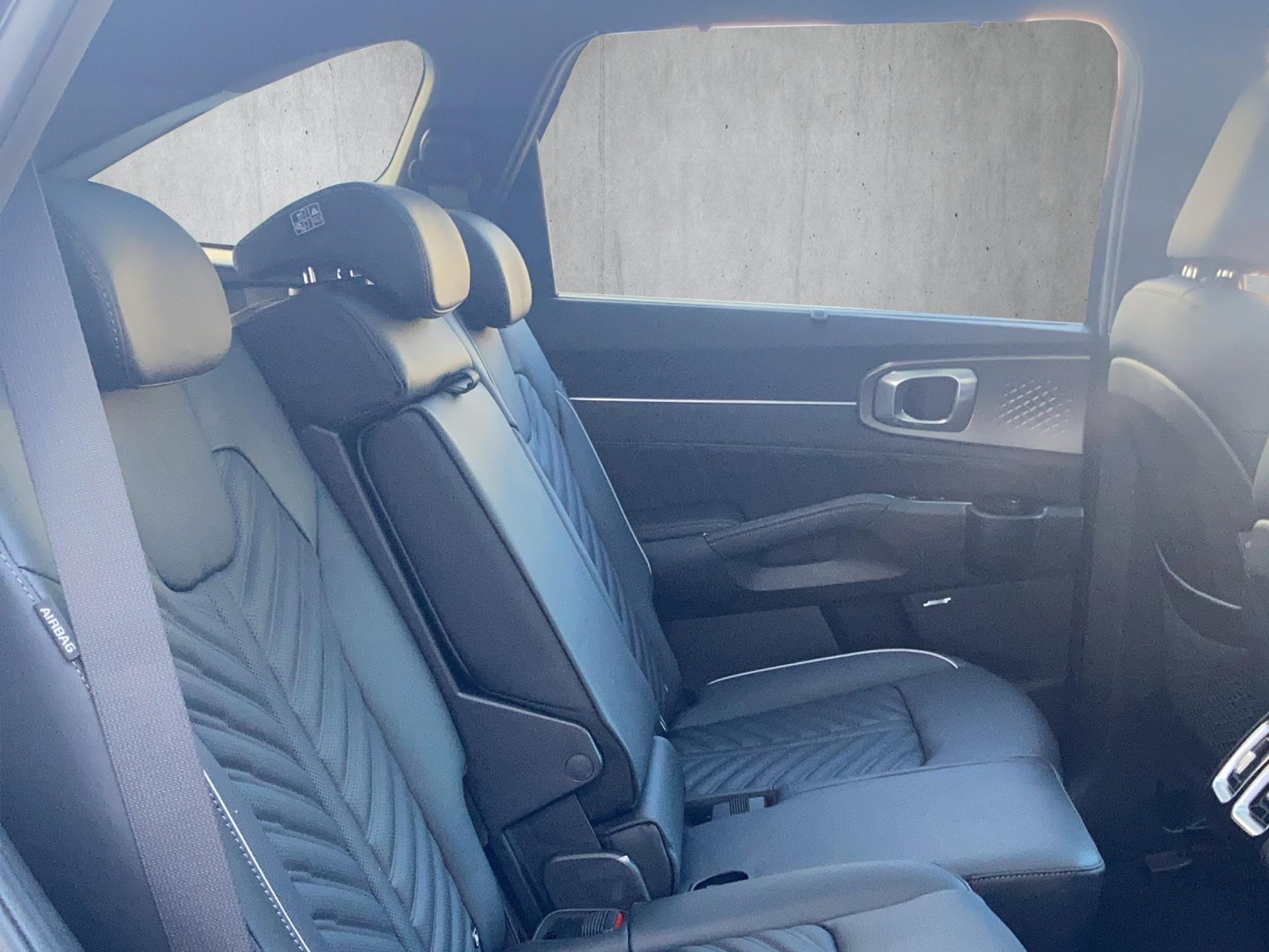 KIA Sorento 1.6 T-GDi Hybrid Style 7P-image-11