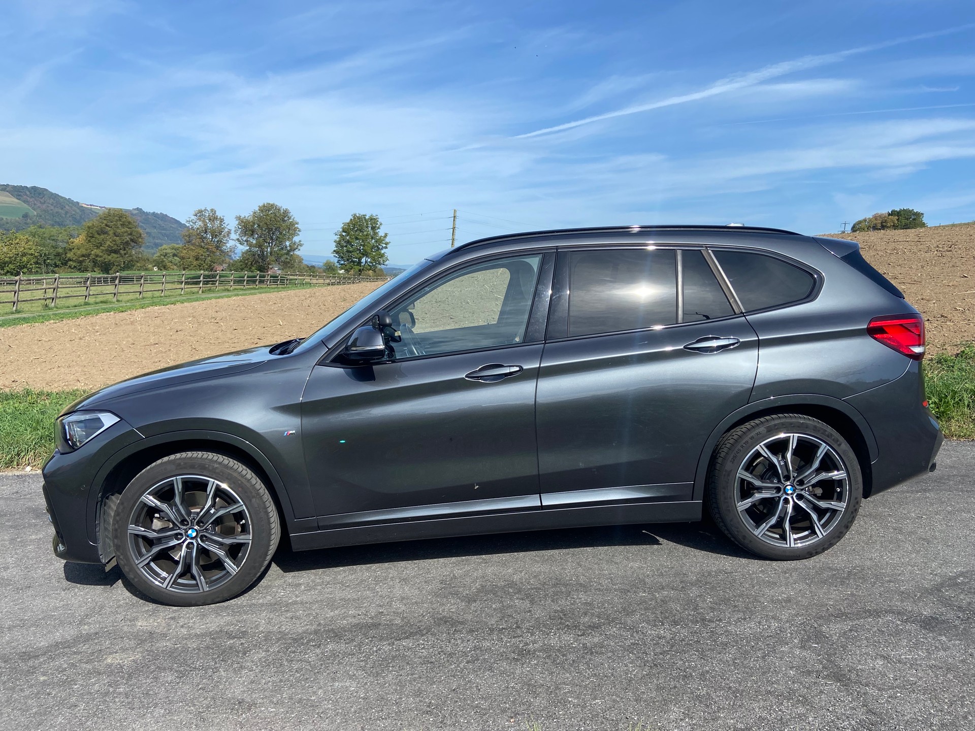 BMW X1 xDrive 25d M Sport Steptronic-image-0