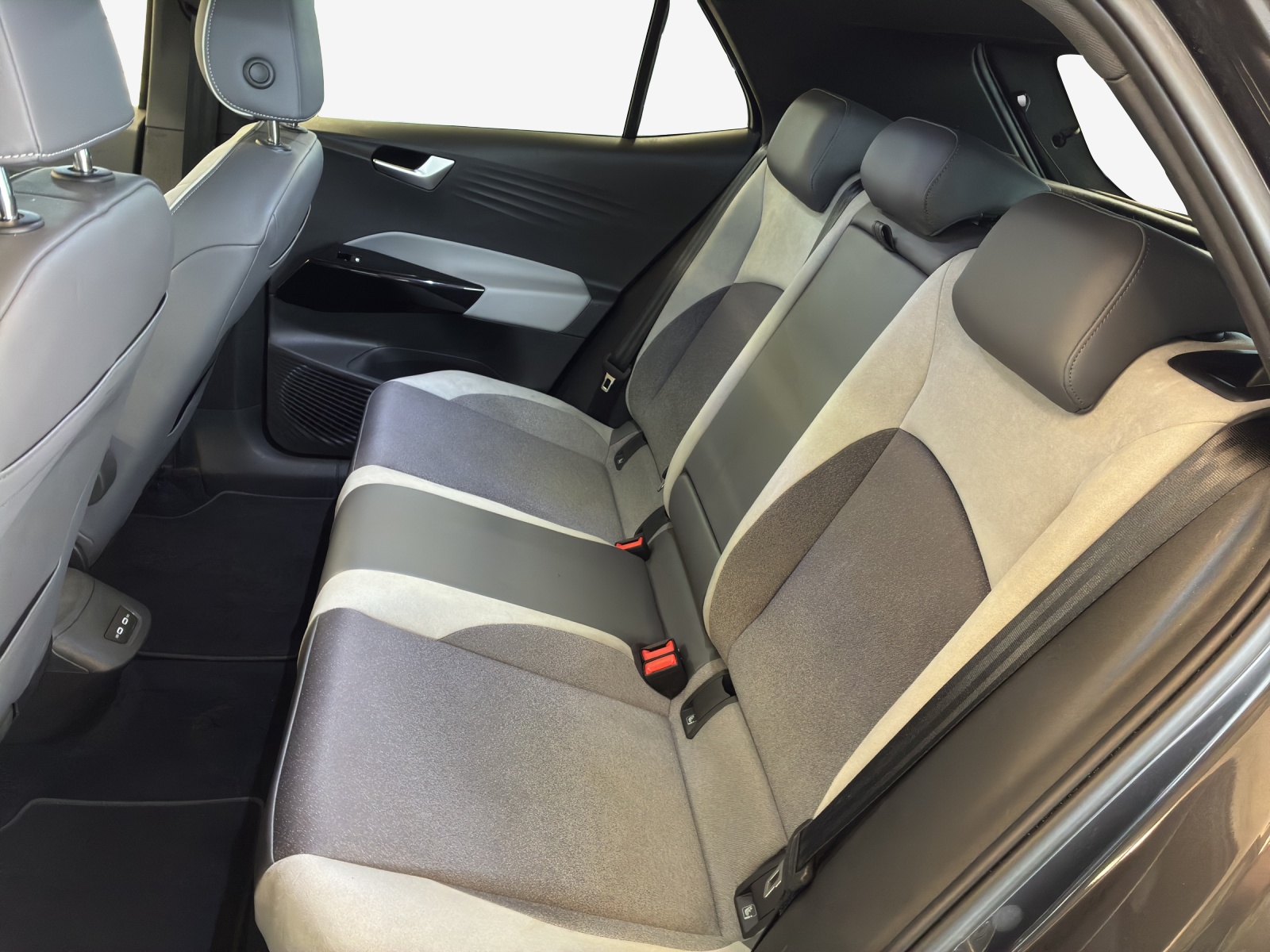 VW ID.3 Pro Performance 58 kWh Business-image-11