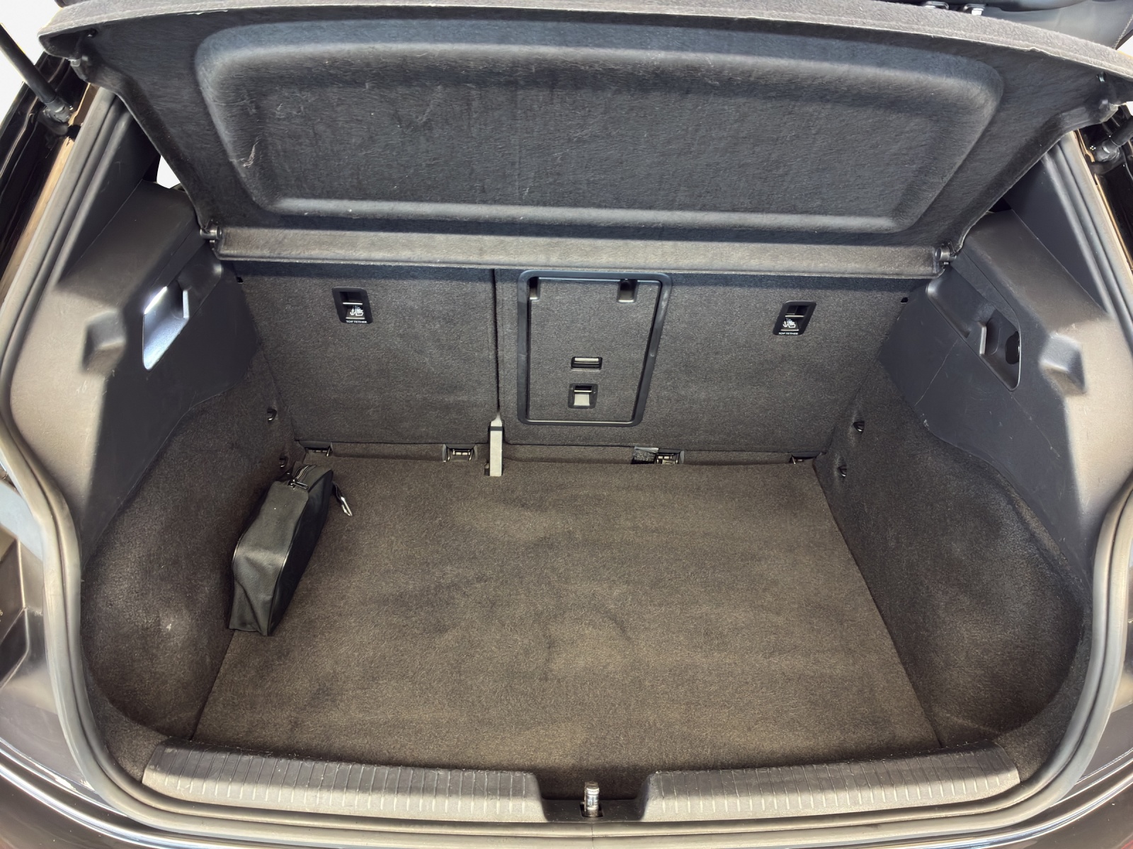 VW ID.3 Pro Performance 58 kWh Business-image-12
