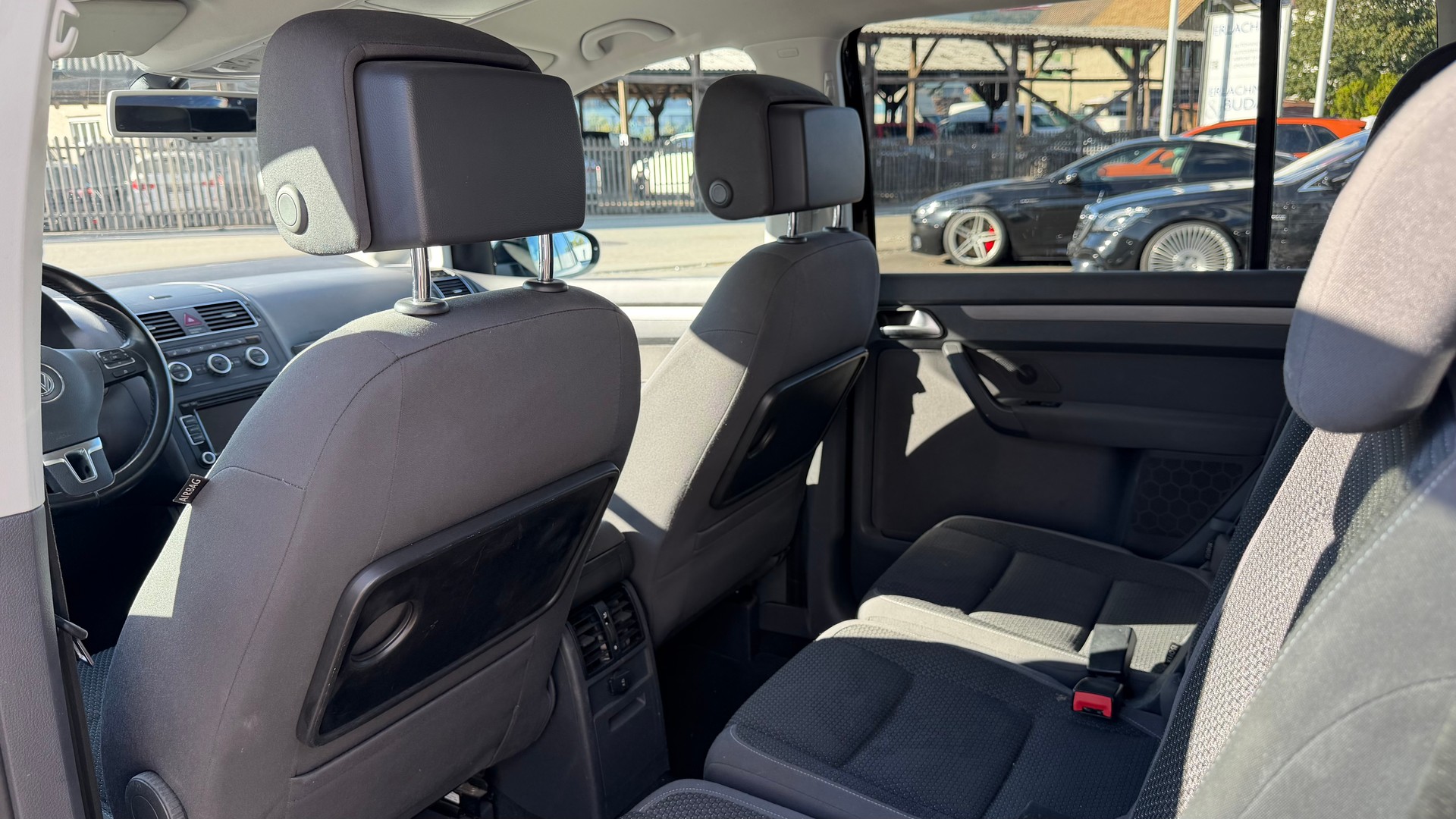 VW Touran 1.4 TSI Comfortline DSG-image-7