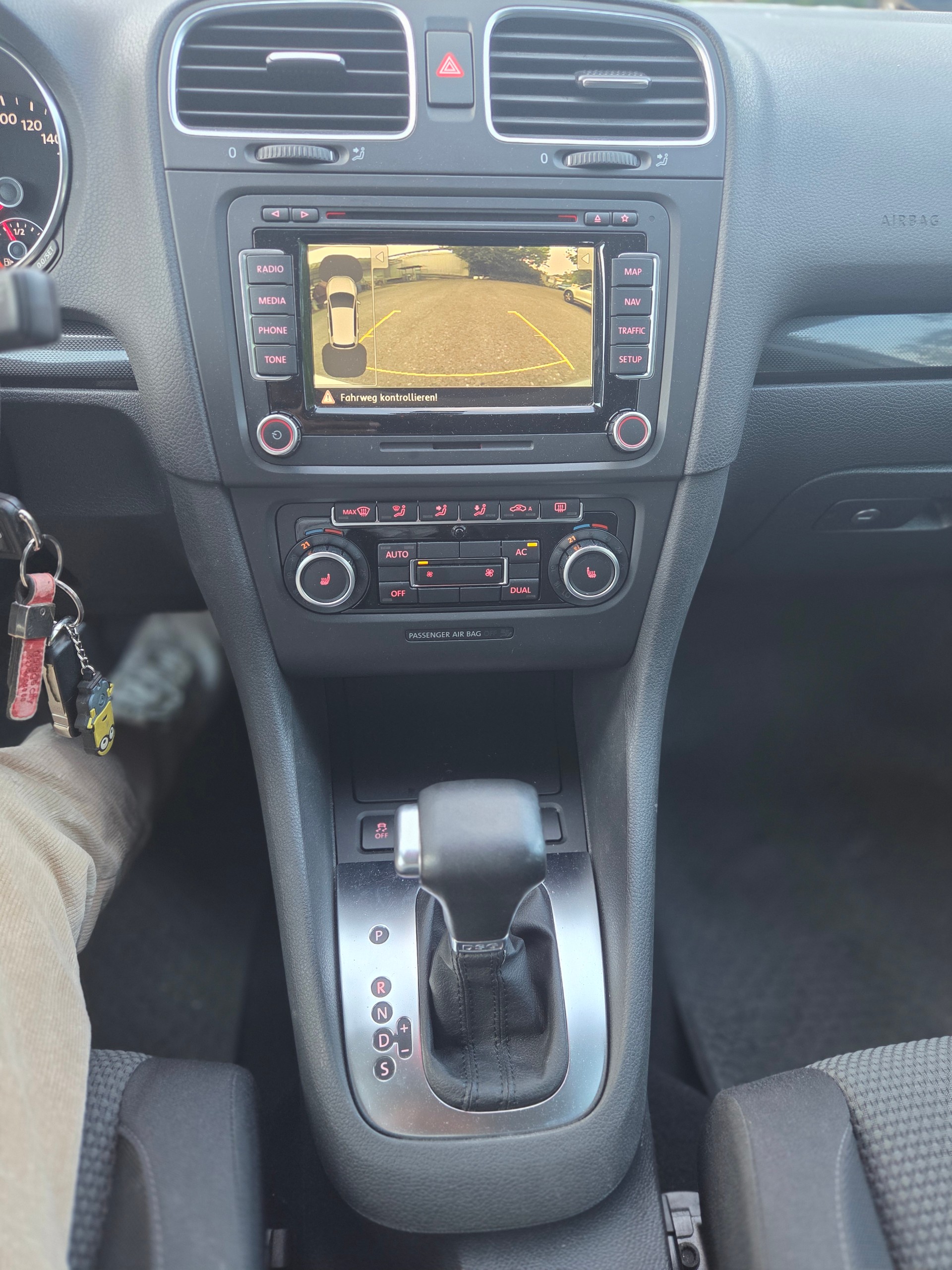 VW Golf 1.2 TSI Comfortline DSG-image-11