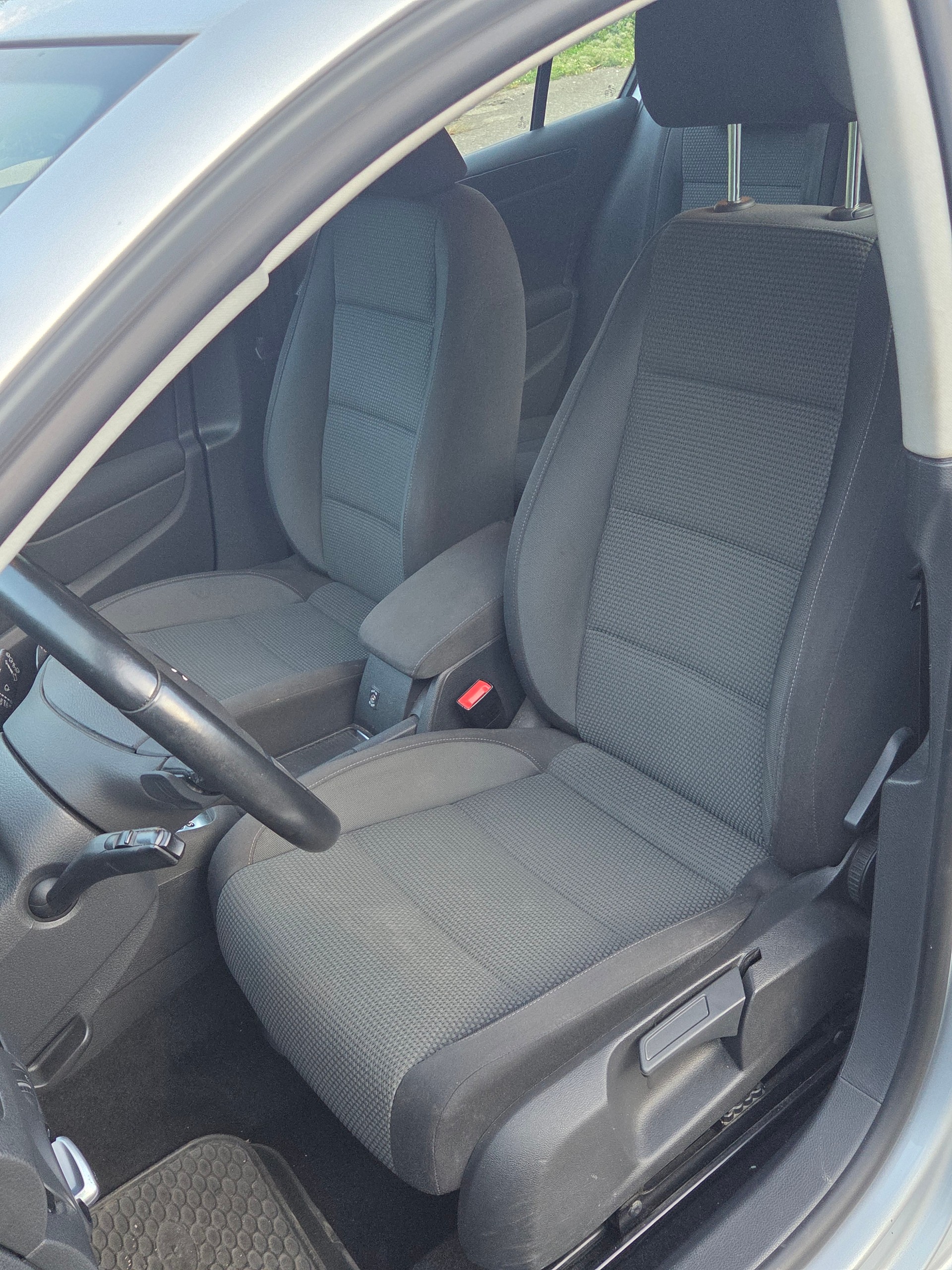 VW Golf 1.2 TSI Comfortline DSG-image-7