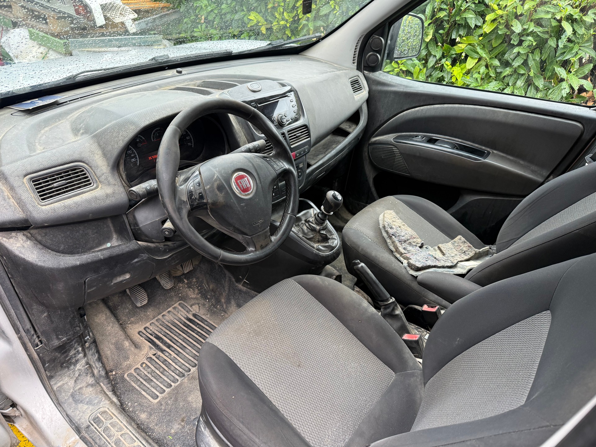 FIAT Doblò 2.0 JTD Emotion-image-3