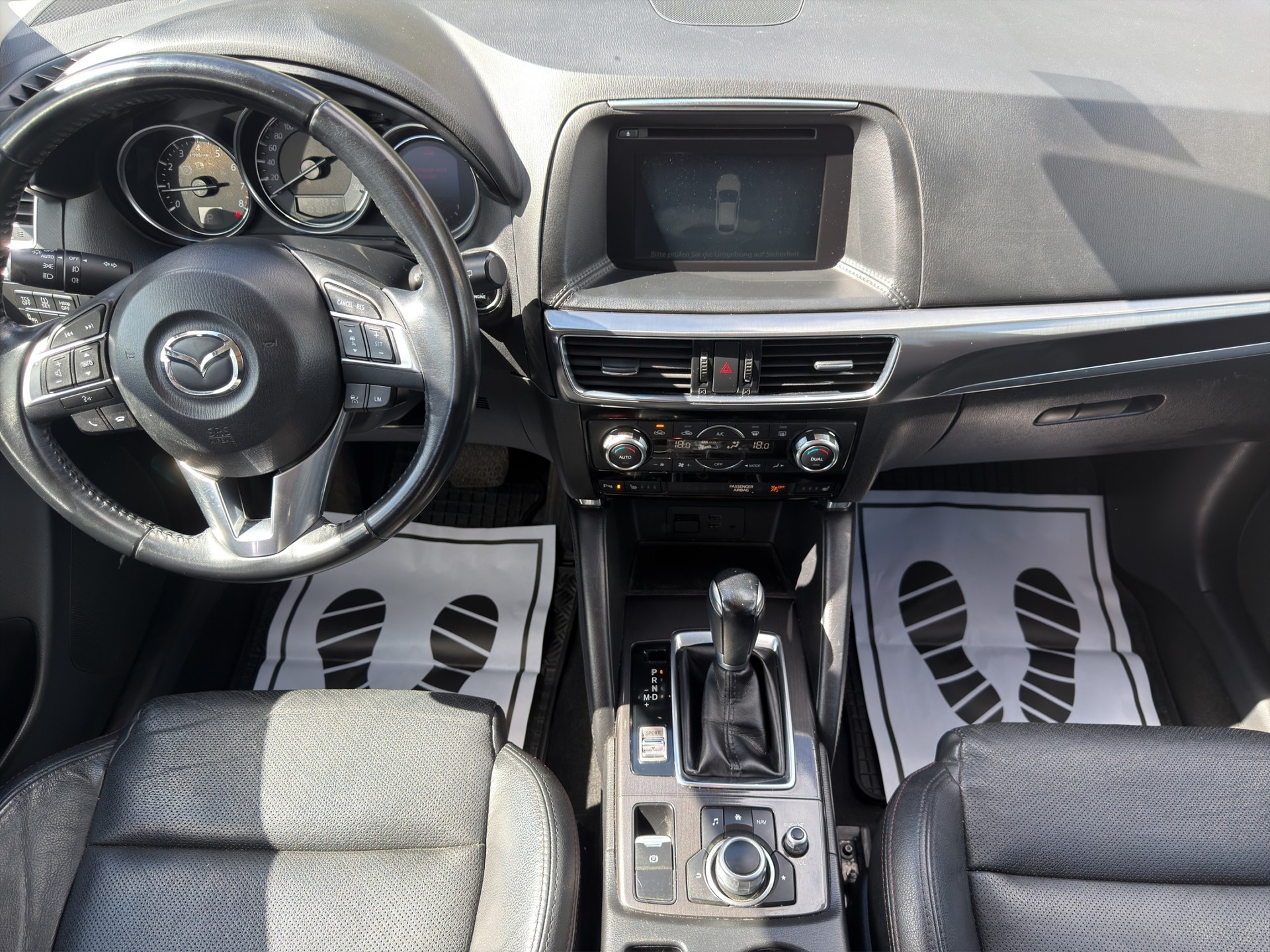 MAZDA CX-5 2.5 Revolution AWD Skyactive-G Automatic-image-14