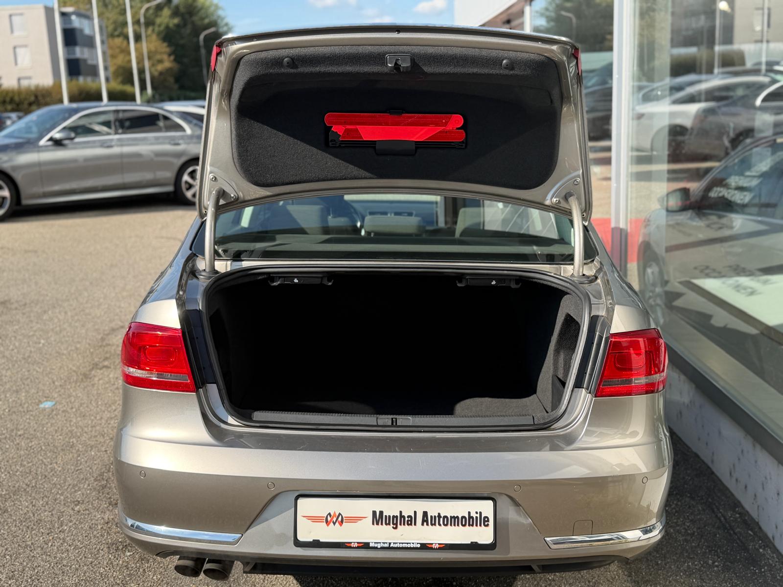 VW Passat 2.0 TDI BlueMotion Technology Comfortline-image-5