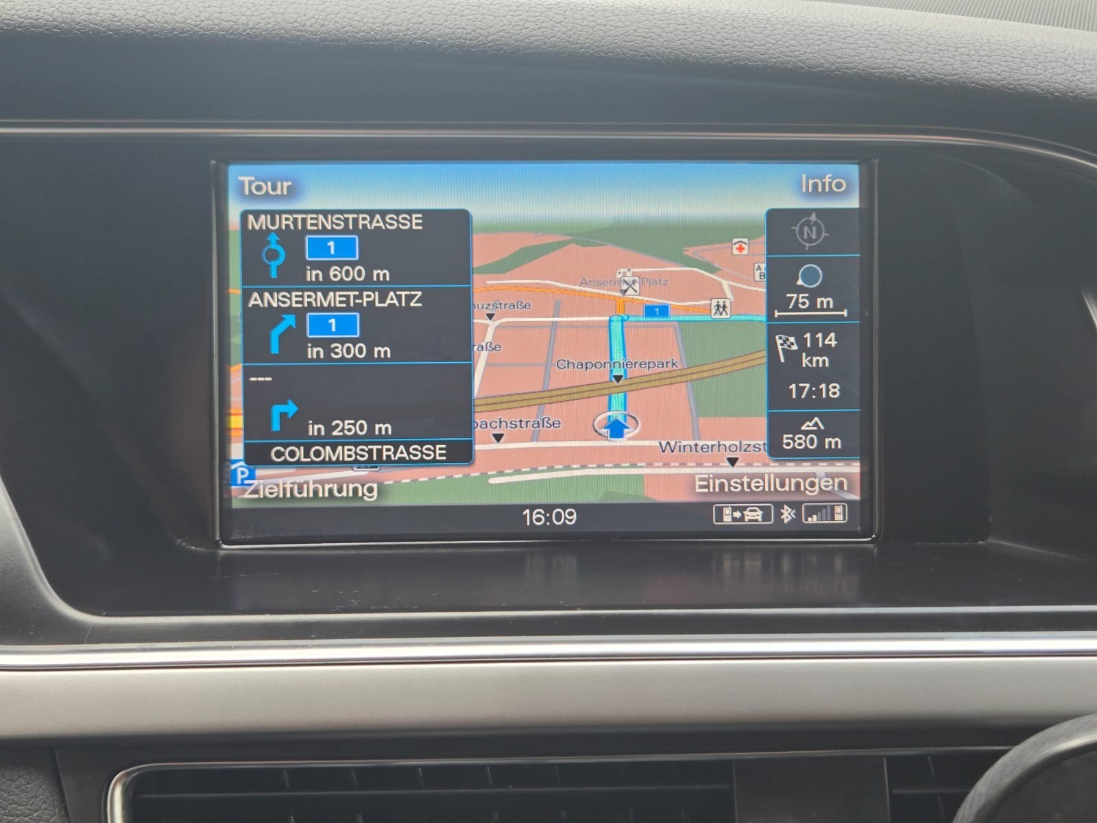 AUDI A5 Cabriolet 2.0 TFSI quattro S-tronic-image-11