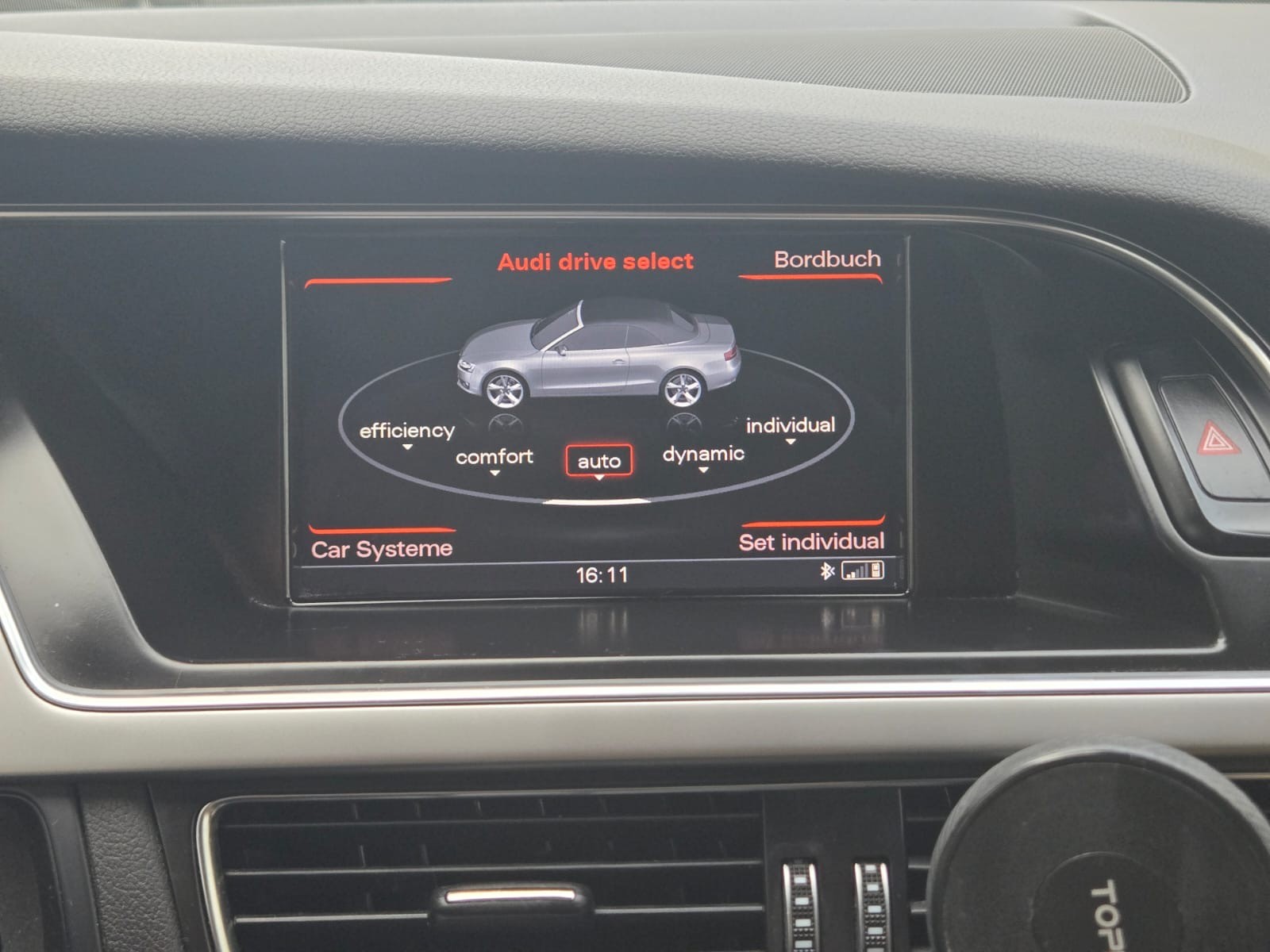 AUDI A5 Cabriolet 2.0 TFSI quattro S-tronic-image-12
