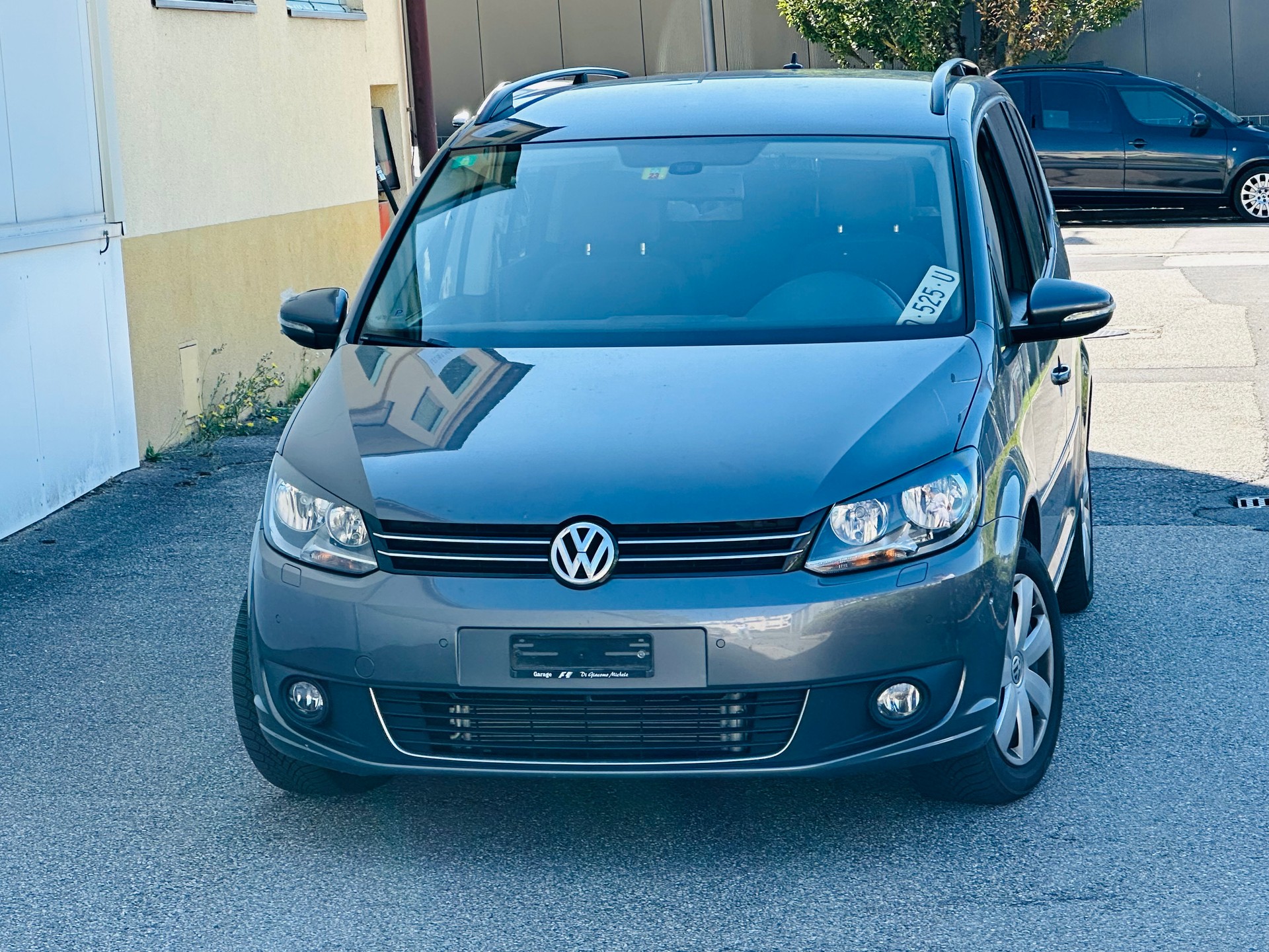 VW Touran 1.4 TSI Team DSG-image-2