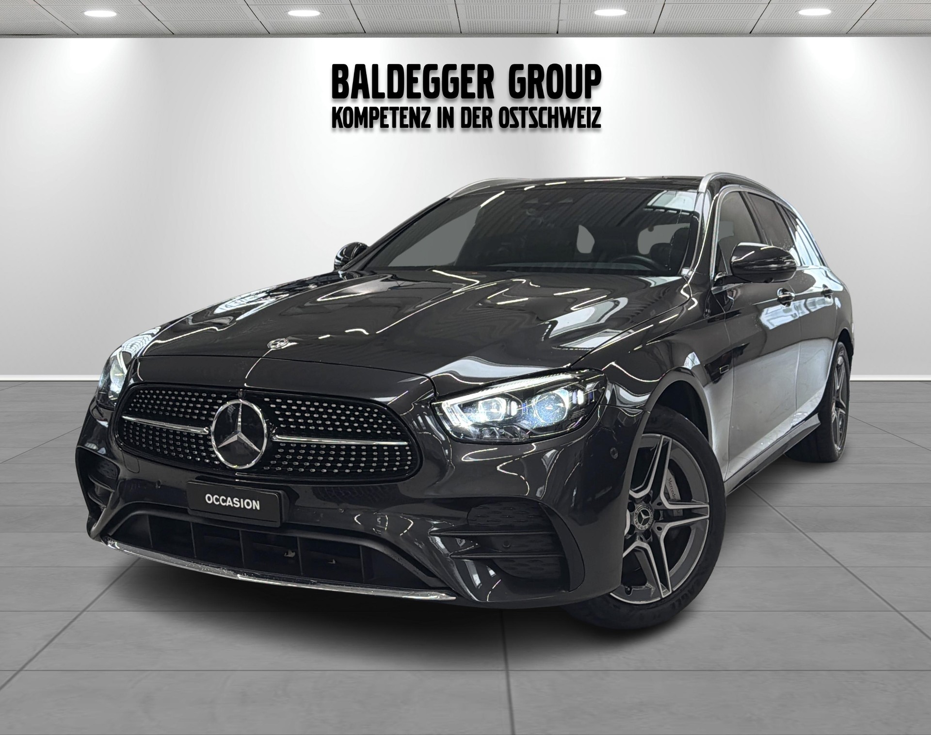 MERCEDES-BENZ E 300 de T 4Matic AMG Line 9G-Tronic-image-0