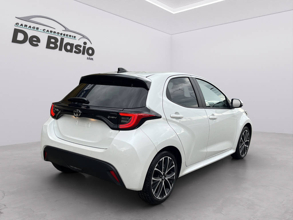 TOYOTA Yaris 1.5 VVT-i HSD Trend-image-6